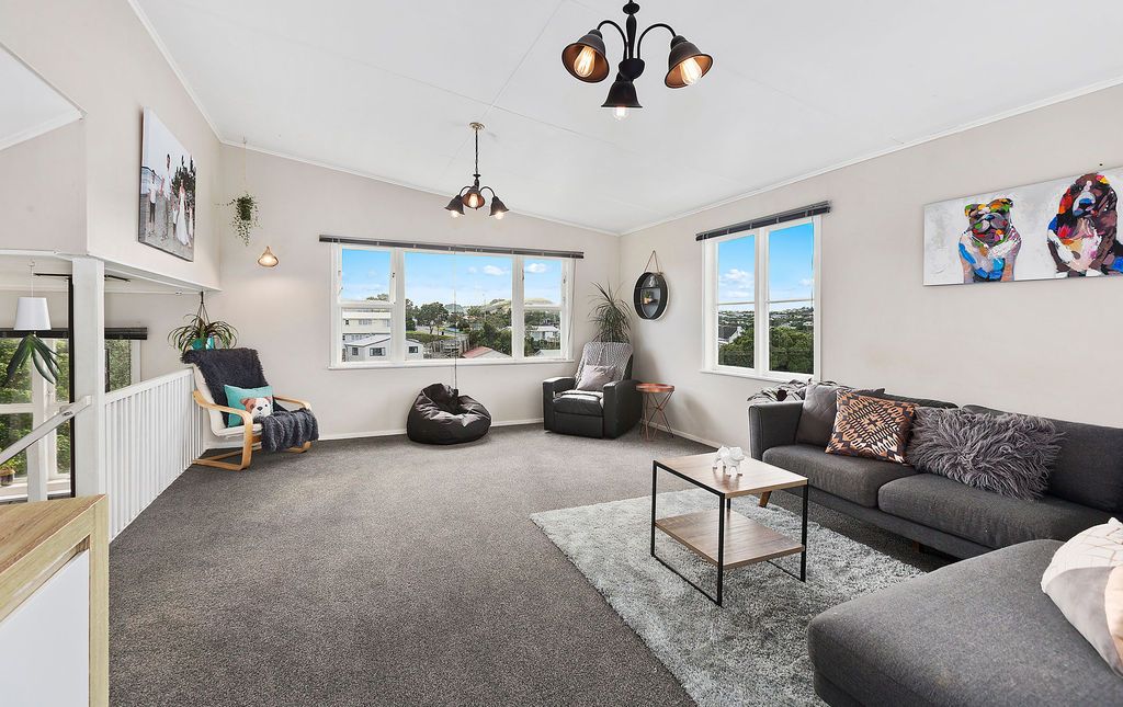 32 Bellringer Crescent, Newlands, Wellington City