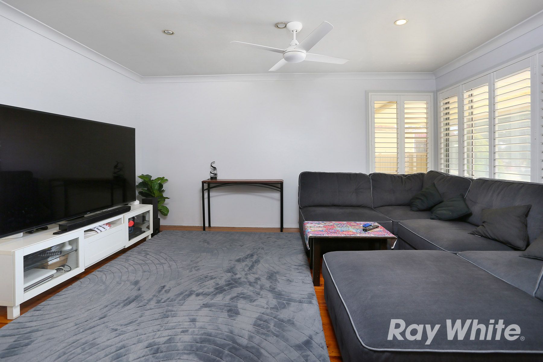 6 Denzil Avenue — photo 3 of 12