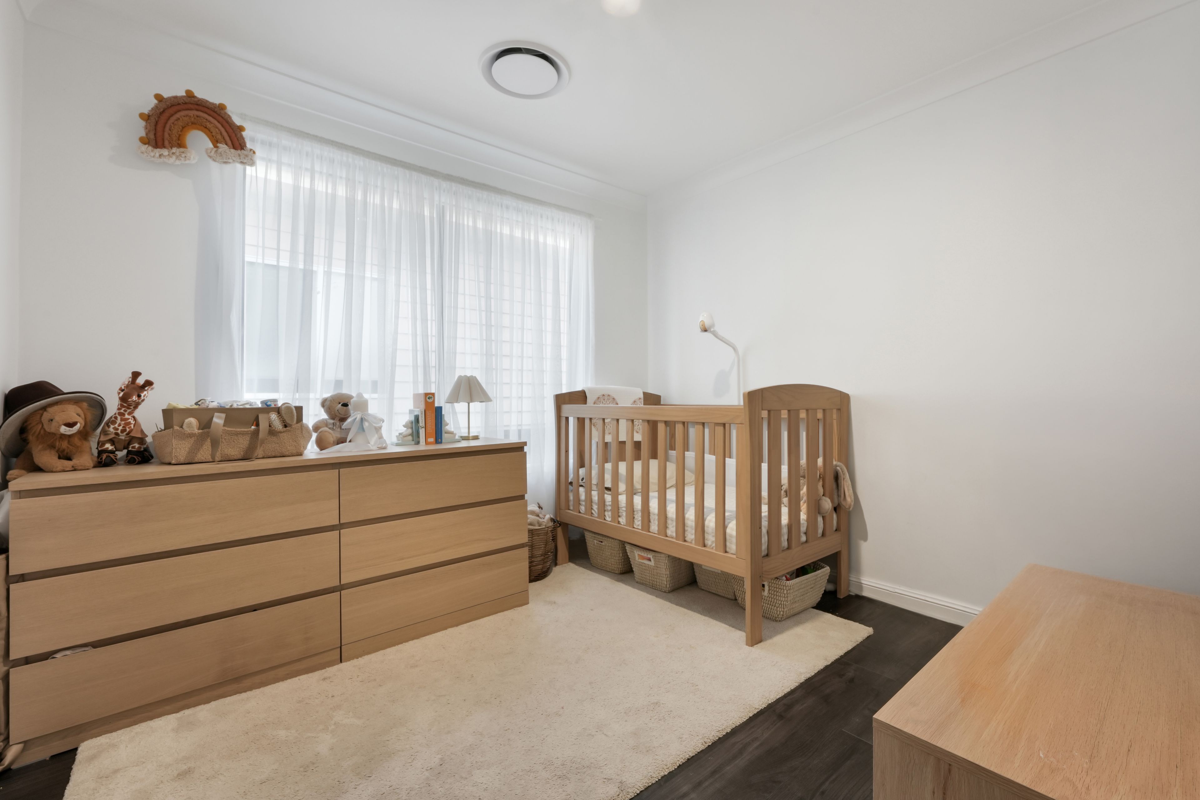 124 Kincumber Crescent — photo 10 of 19