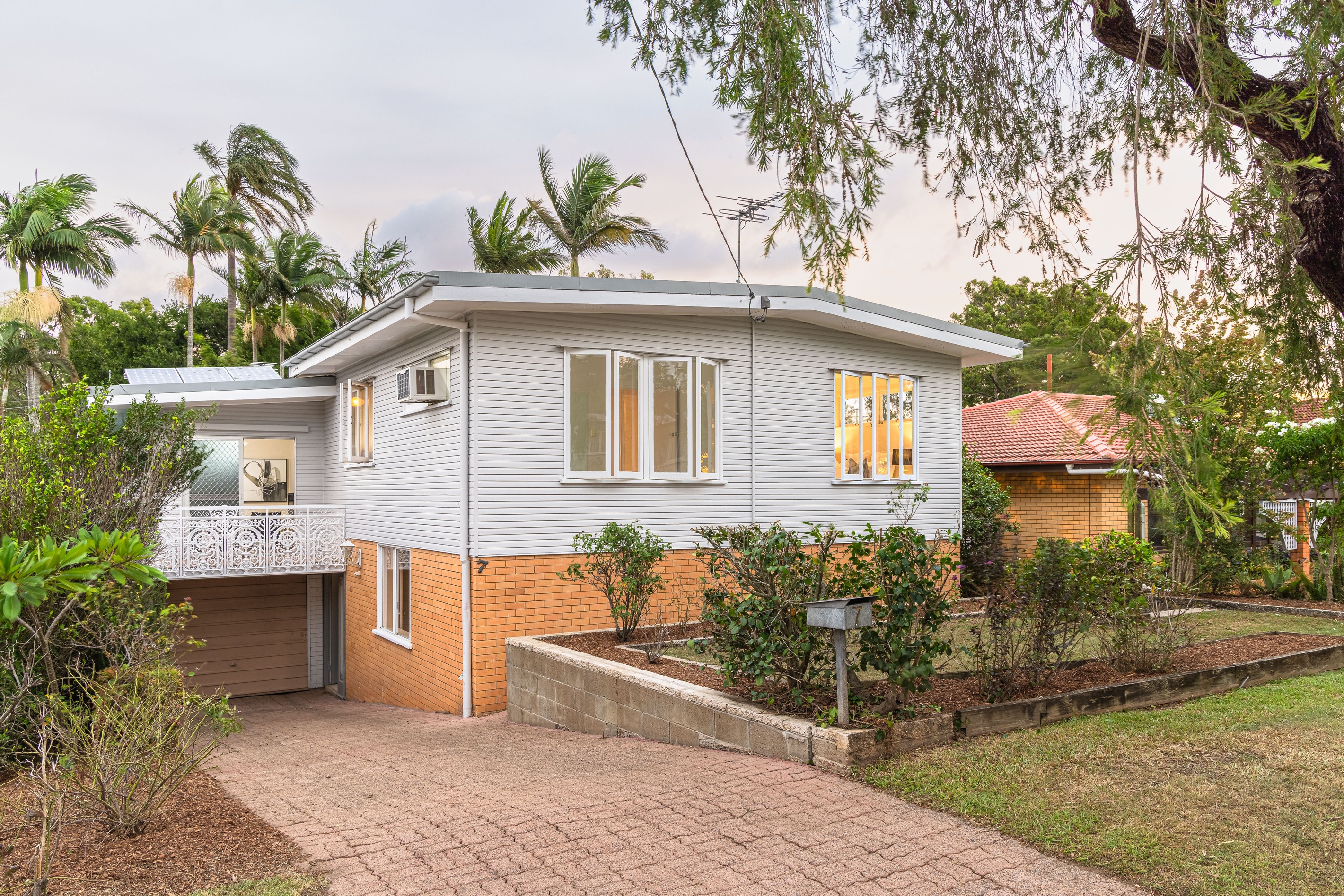 7 Masterton Street, Oxley, QLD 4075