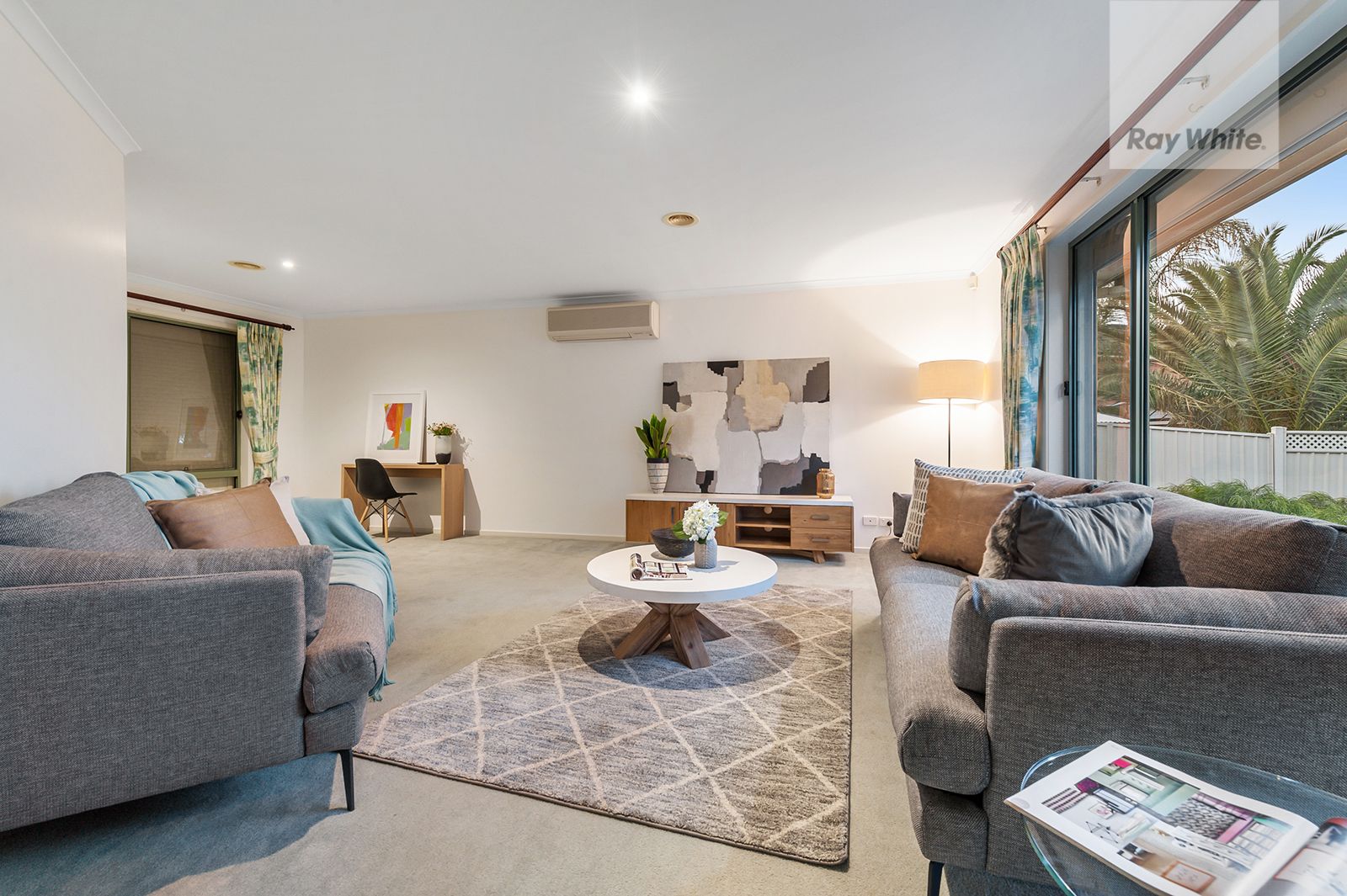 6 Gardenia Close, Craigieburn, VIC 3064
