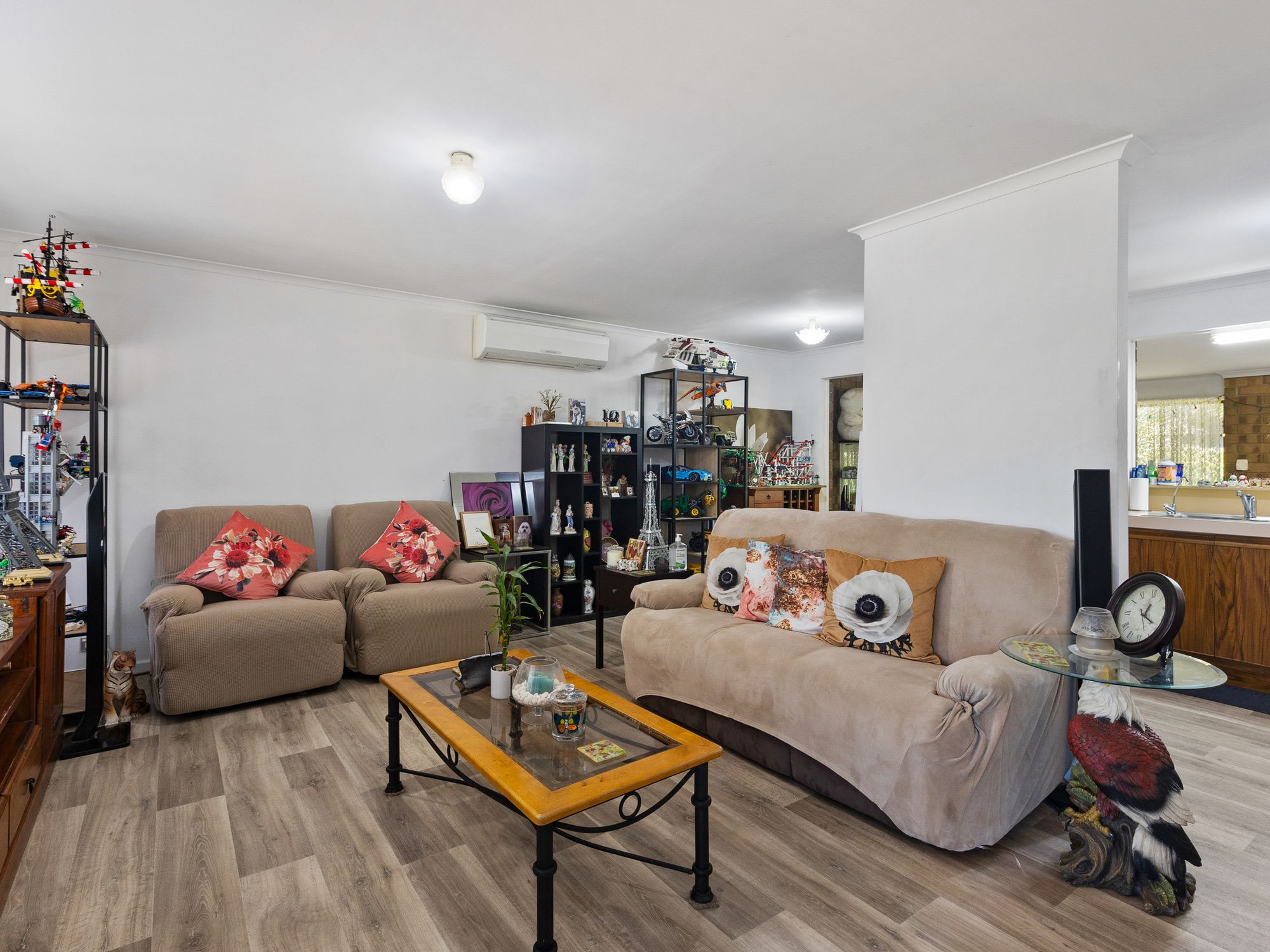 15 Lancing Court, Huntfield Heights, SA 5163 Sold House Ray White