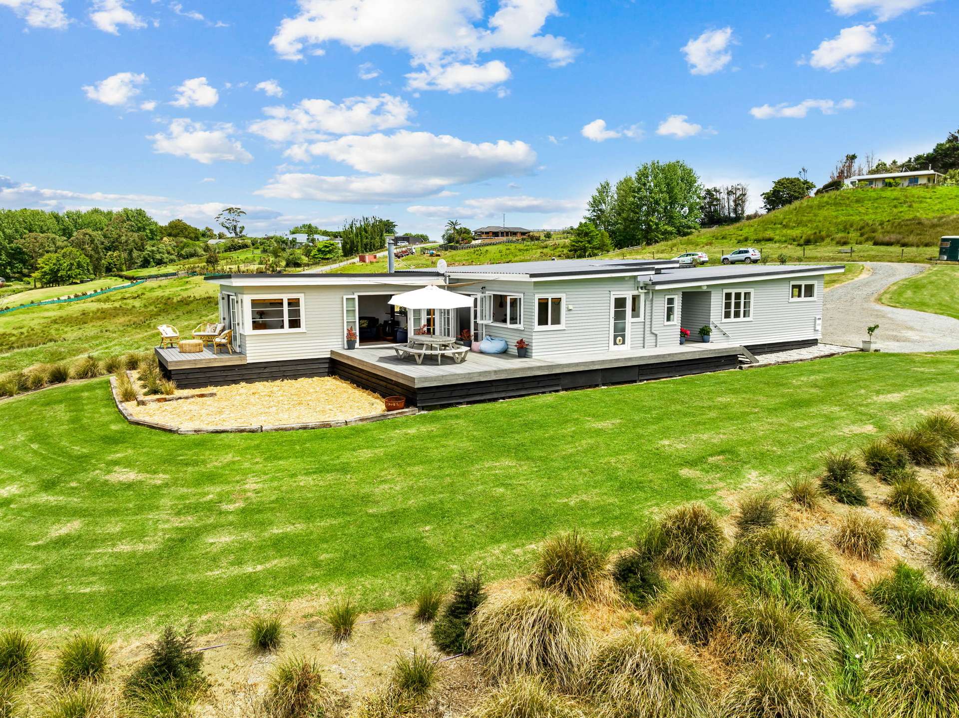 635 Ormandy Road photo 0