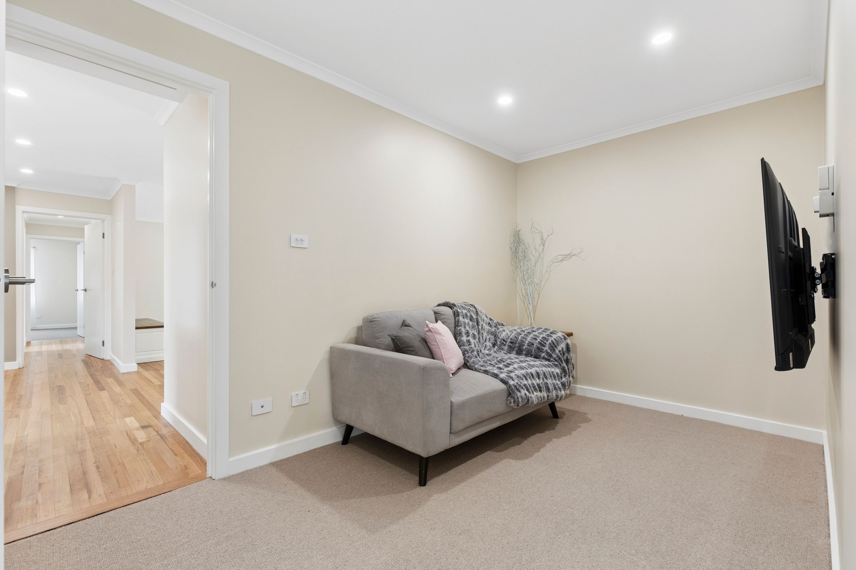 3 Joshua Court — photo 8 of 12