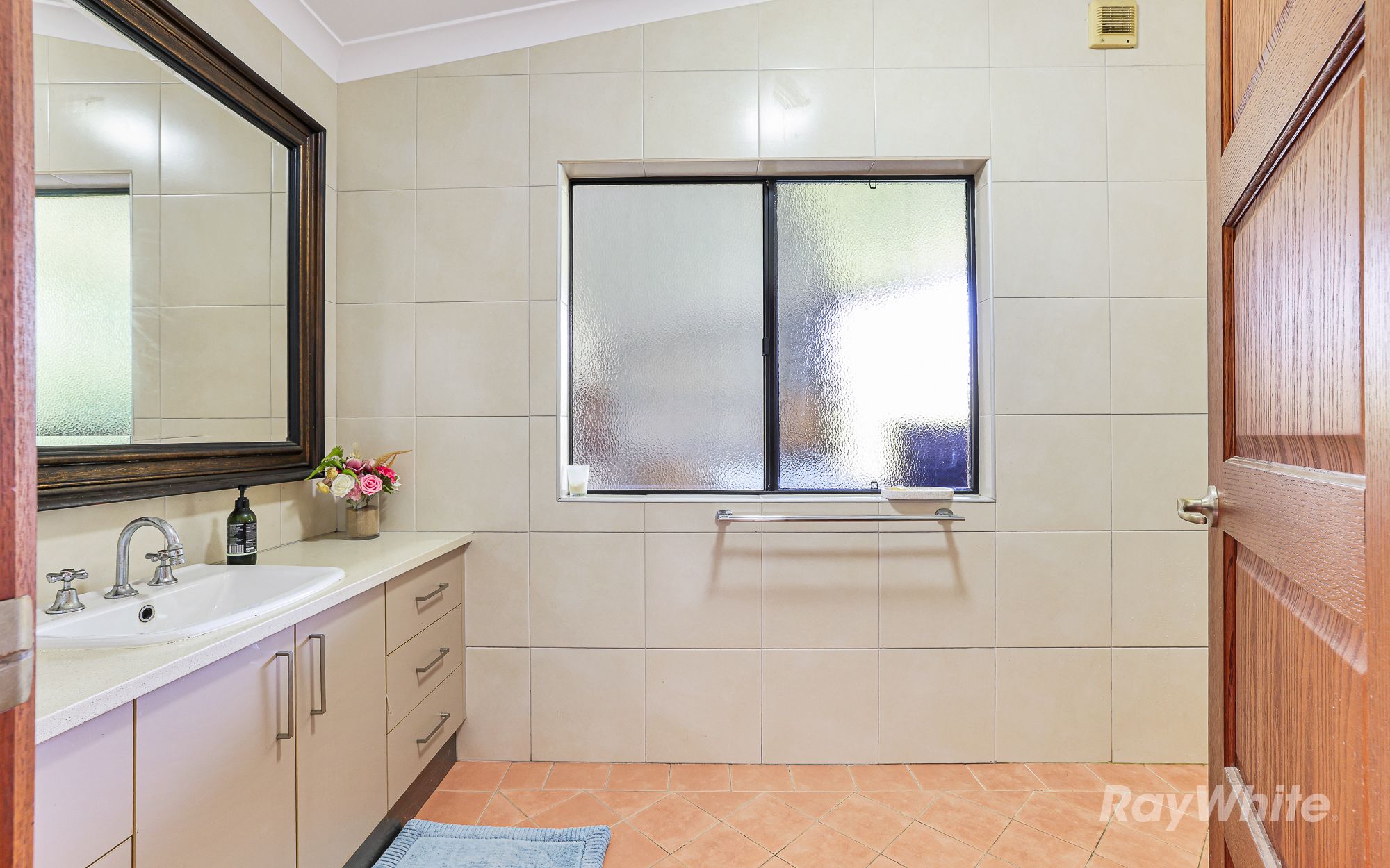 230 Lindy Drive — photo 15 of 30