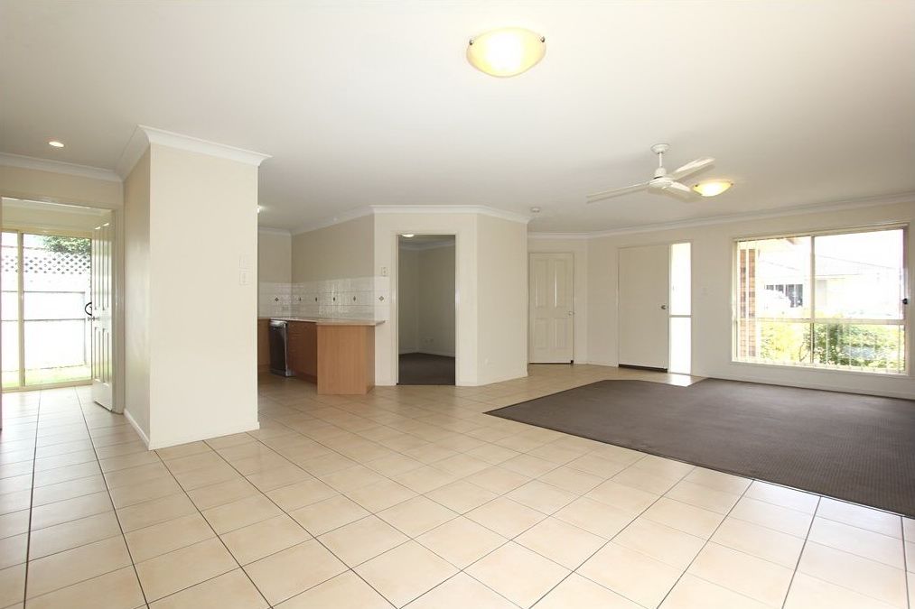 7 Clayton Court, Crestmead, QLD 4132