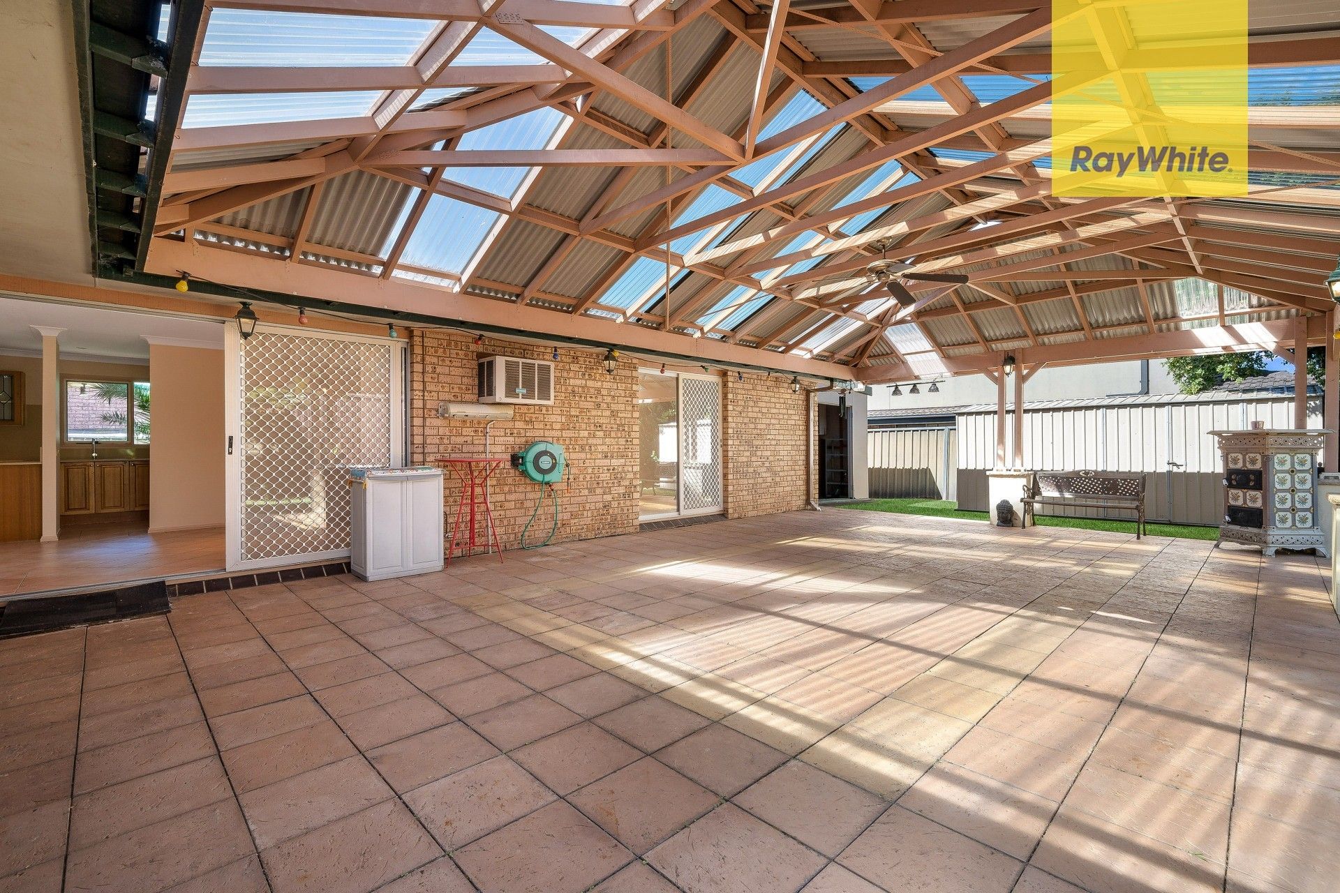 11 Fuchsia Court, Baulkham Hills, NSW 2153