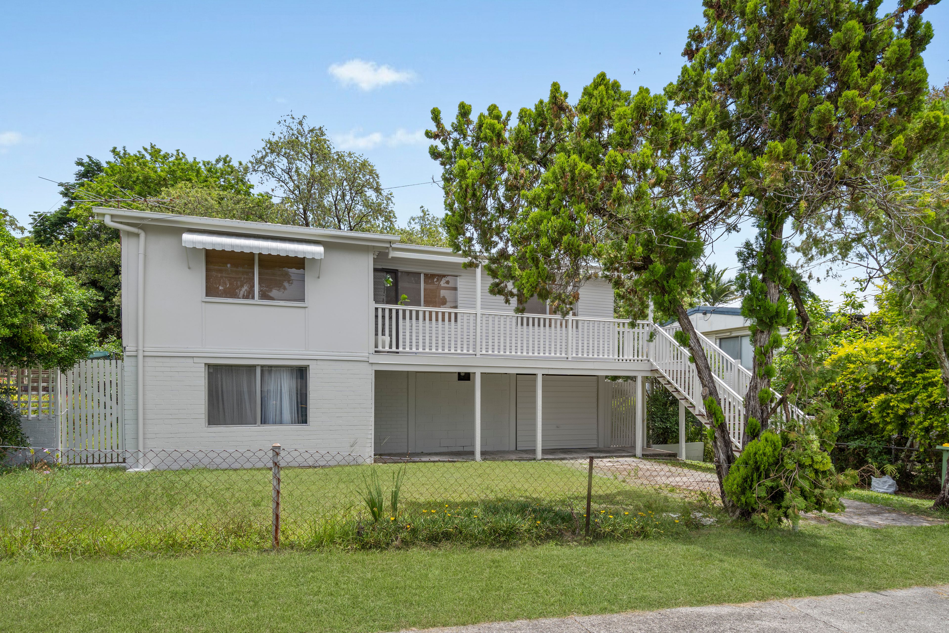 11 Sithney Street, Kingston QLD 4114