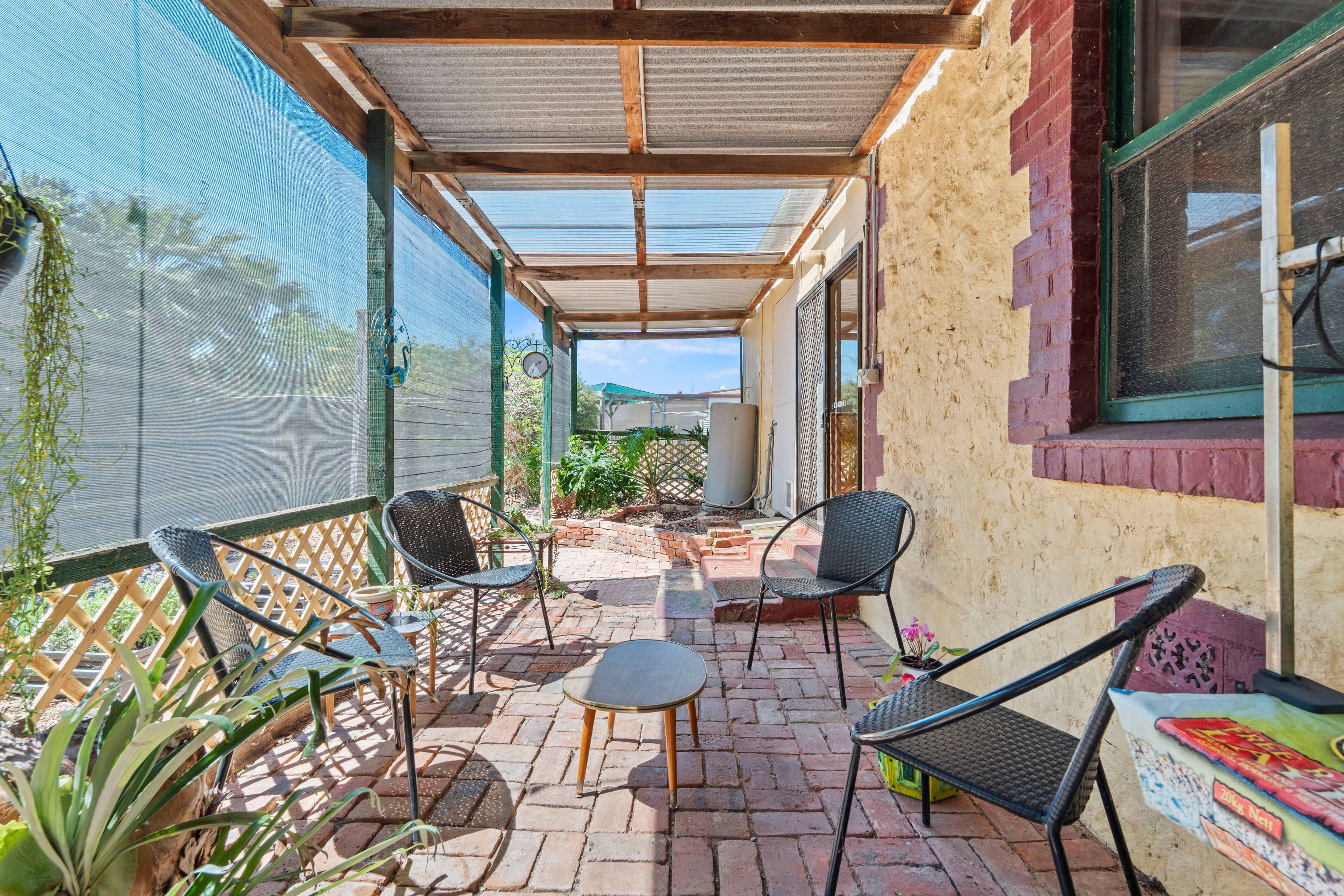 83 Cornish Terrace — photo 12 of 16