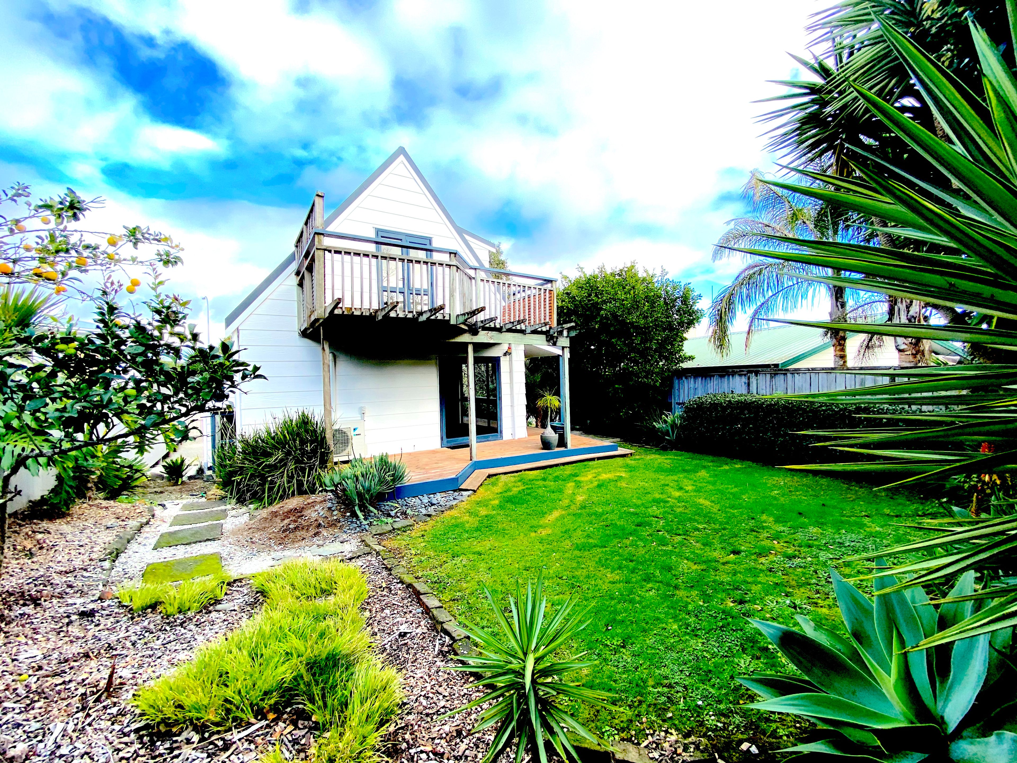 18A Gills Road, Howick, Manukau City