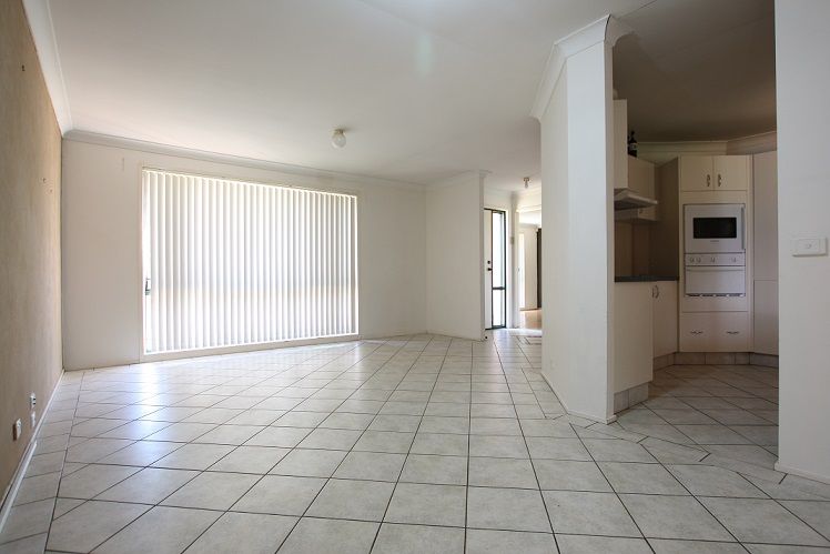 7 Bargo Place, Prestons, NSW 2170