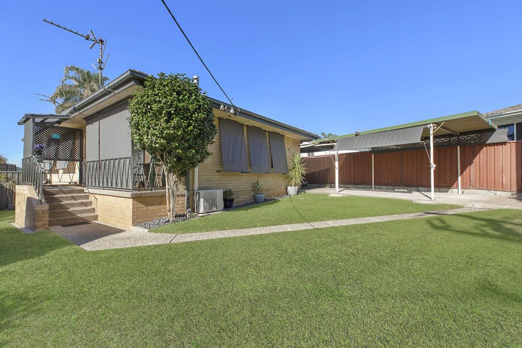 27 Carleton Street, Toronto, NSW 2283