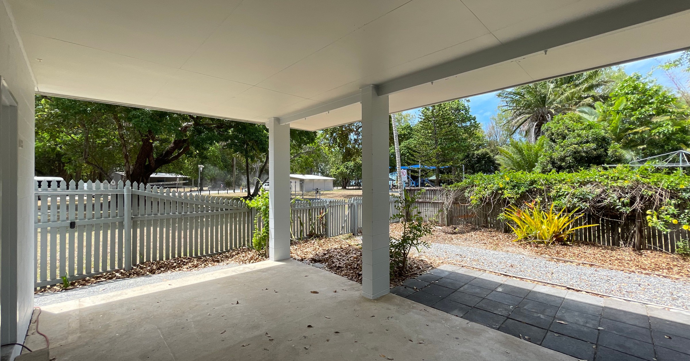 4/8 Helmet Street, Port Douglas, QLD 4877 - Leased Unit - Ray White ...