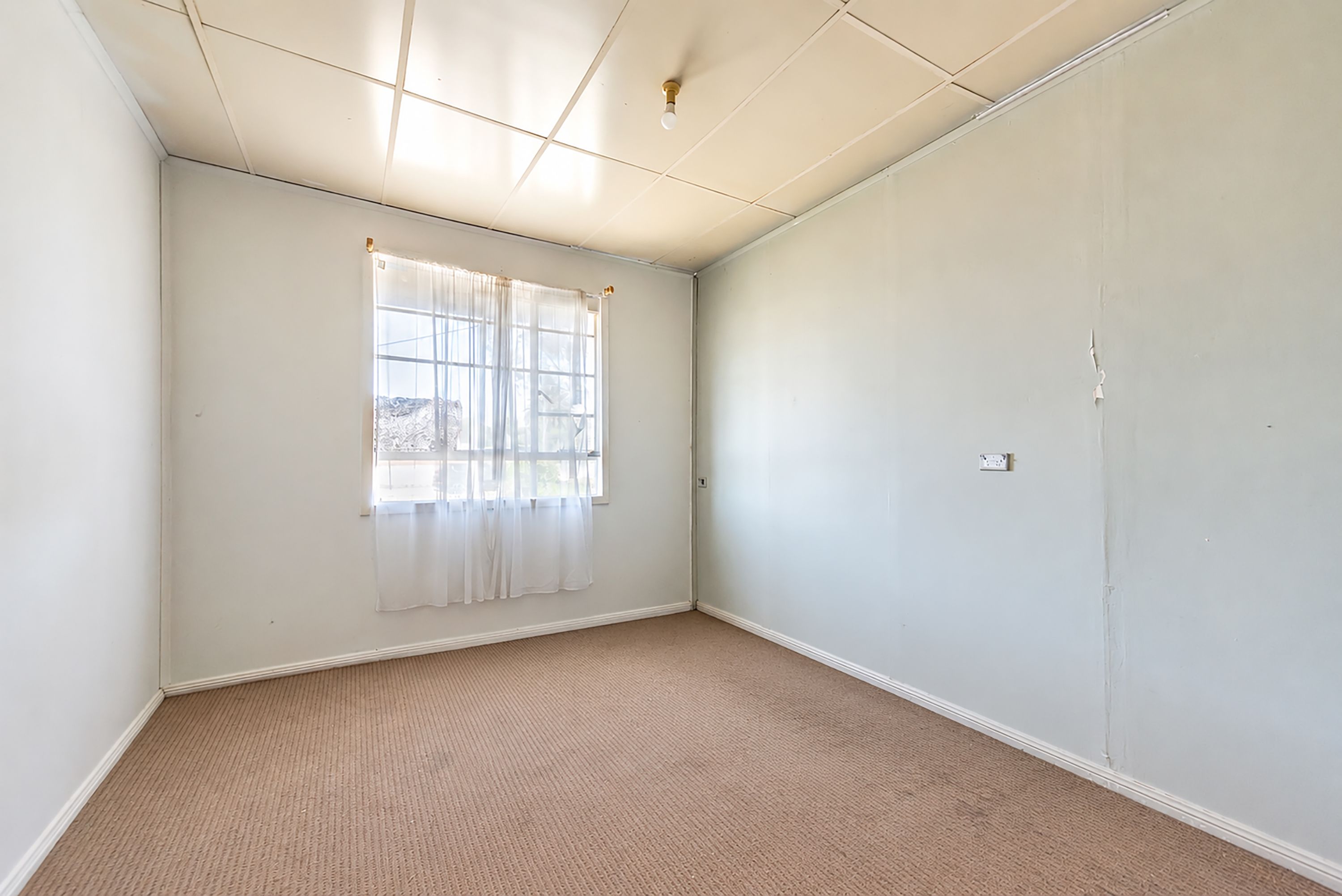 4 Shell Street — photo 7 of 10