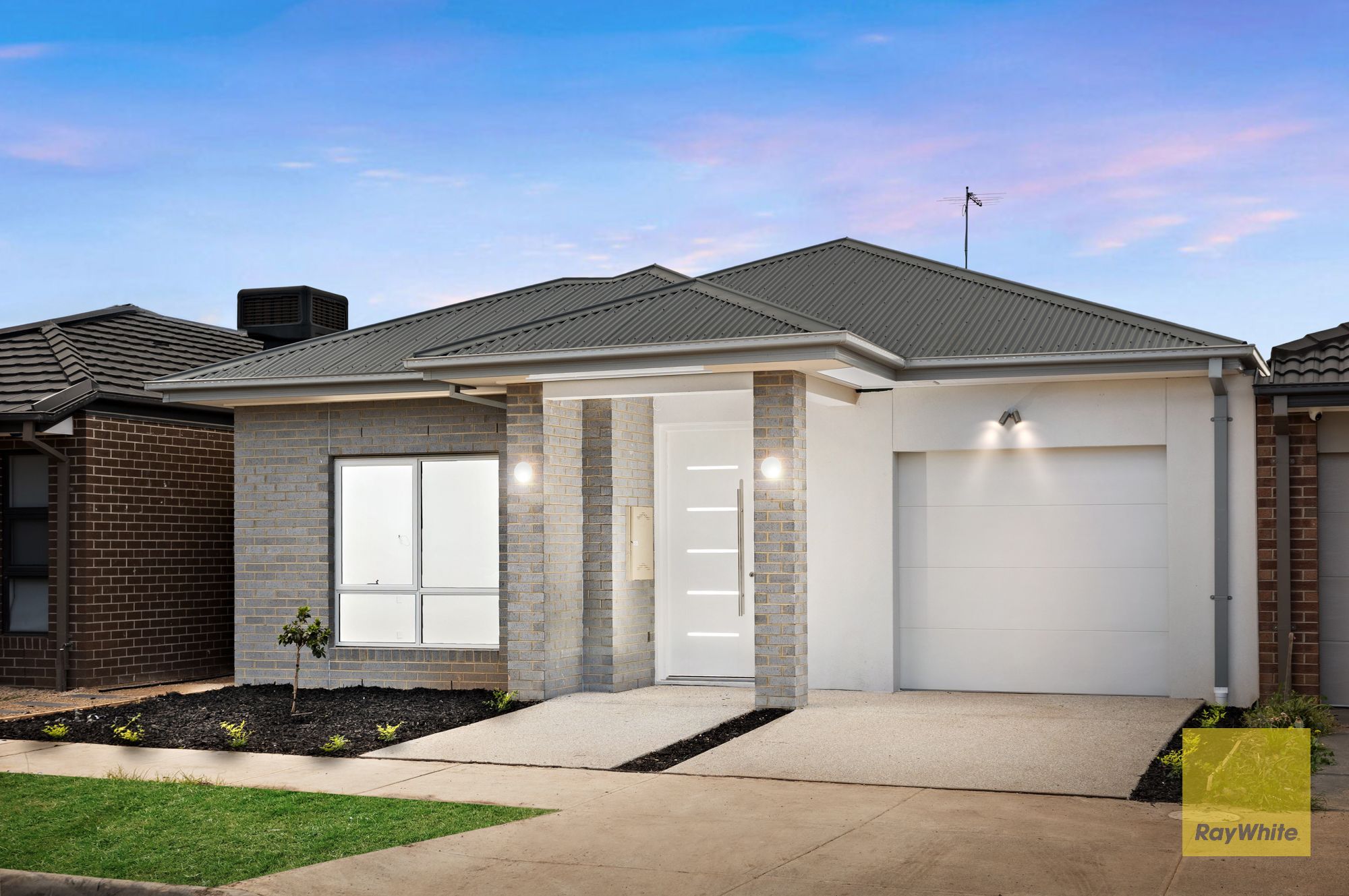 11 Tottori Road, Truganina, VIC 3029