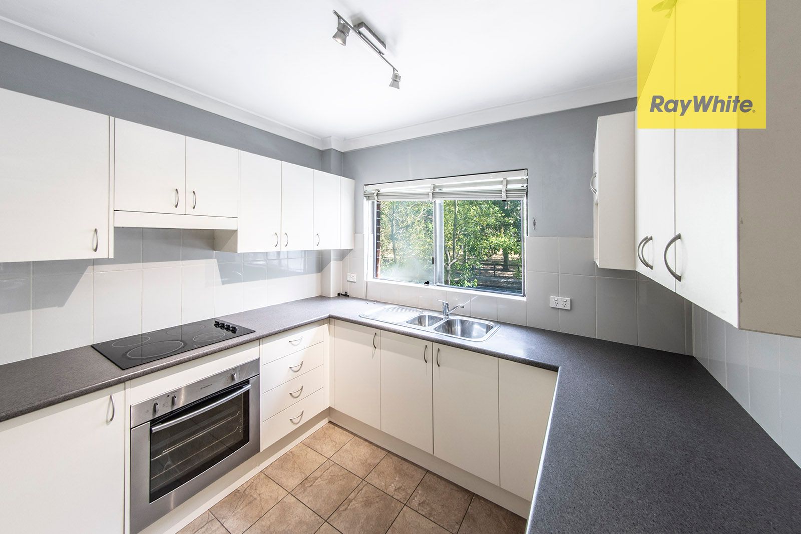 1/1 Isabella Street — photo from Ray White Parramatta