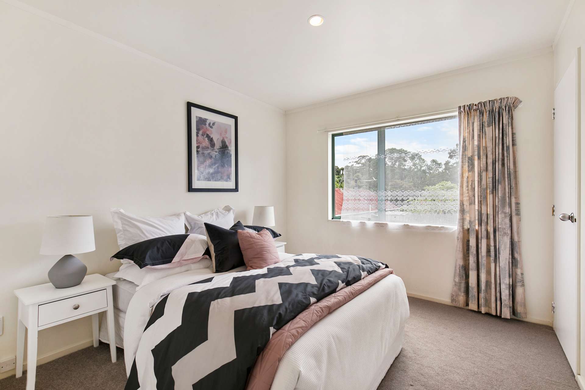 1/48 Seymour Road, Sunnyvale, Waitakere City | Real Estate