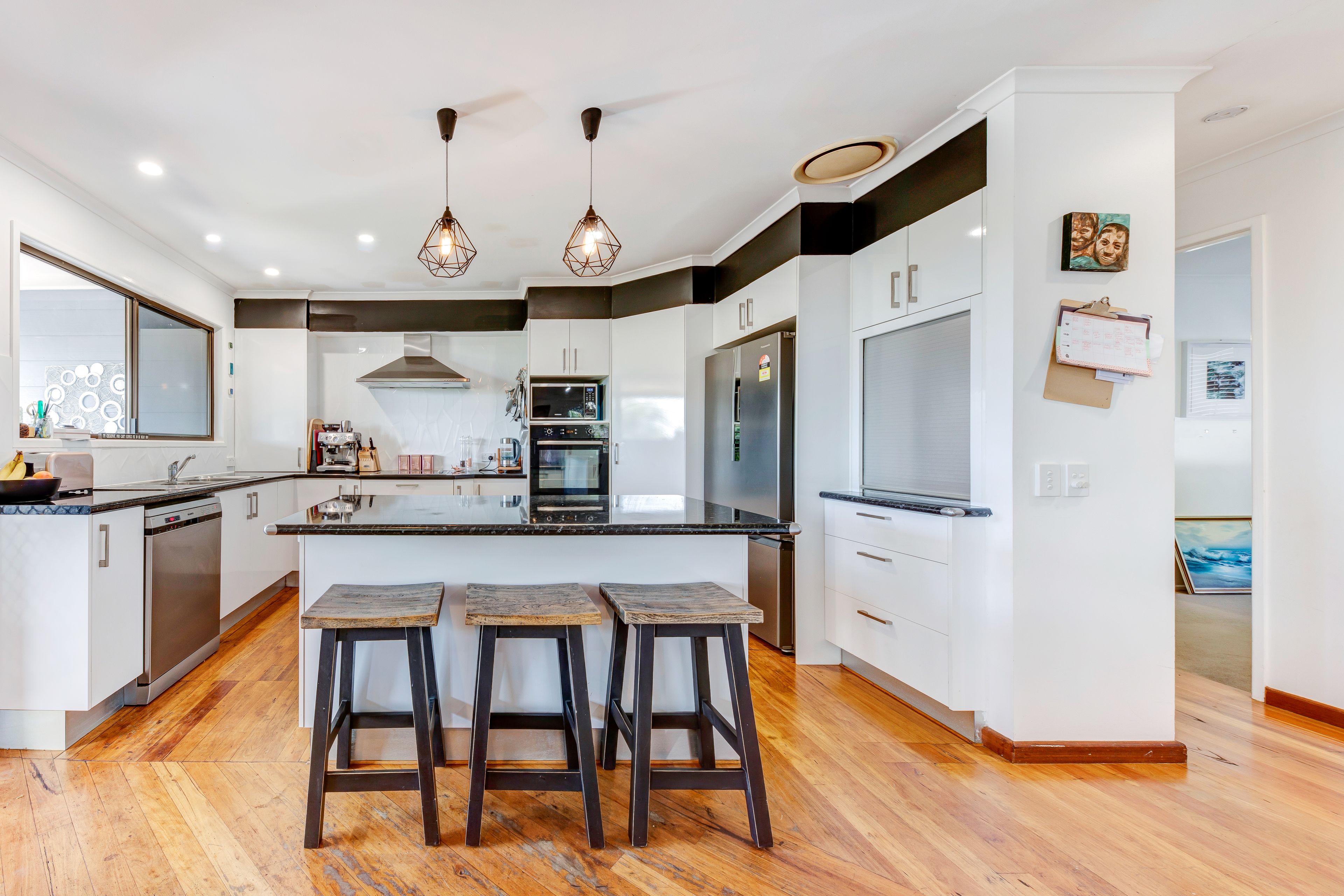 4 Grenfell Court, Kuluin, QLD 4558