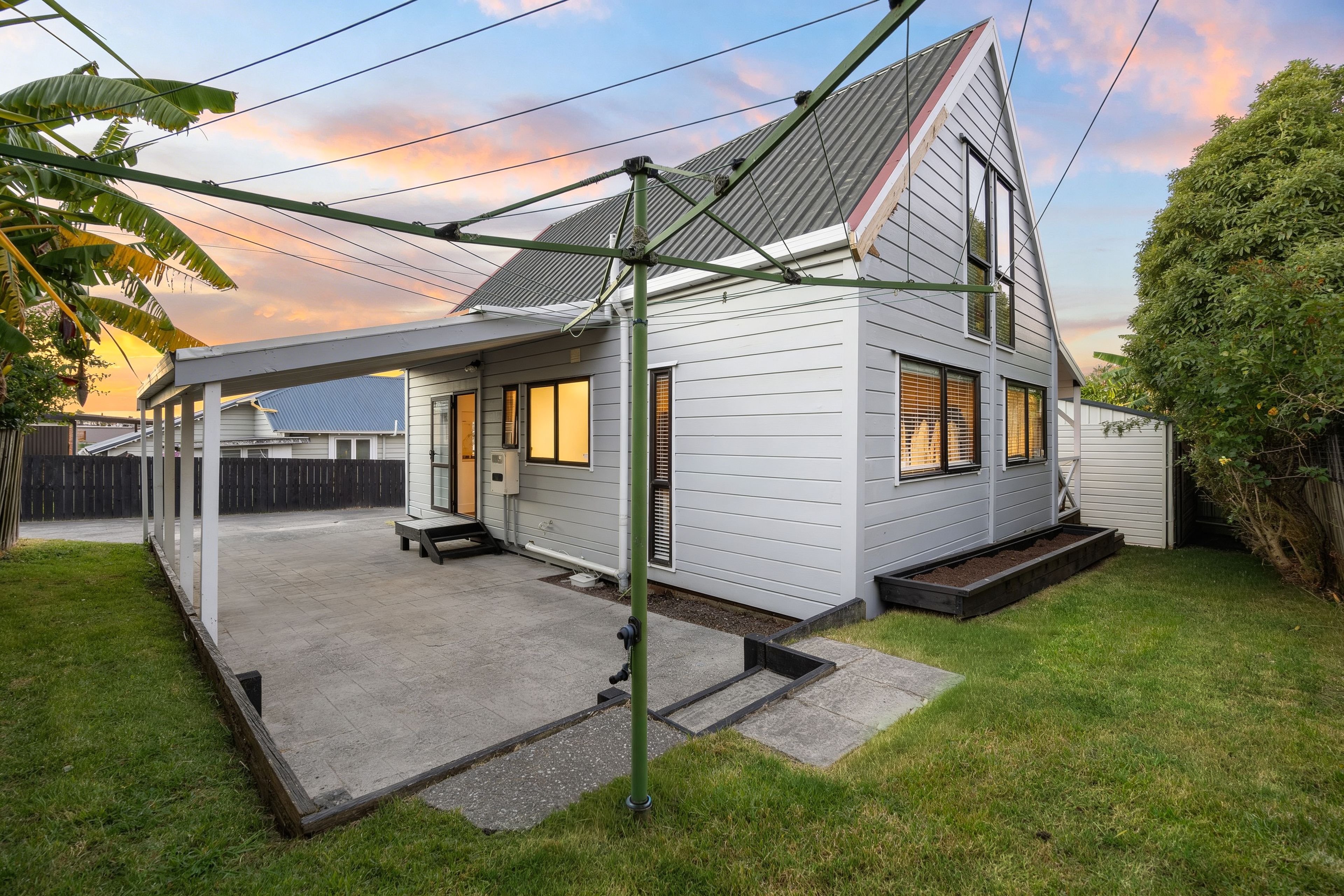 4037A Great North Road, Glen Eden, Waitakere City