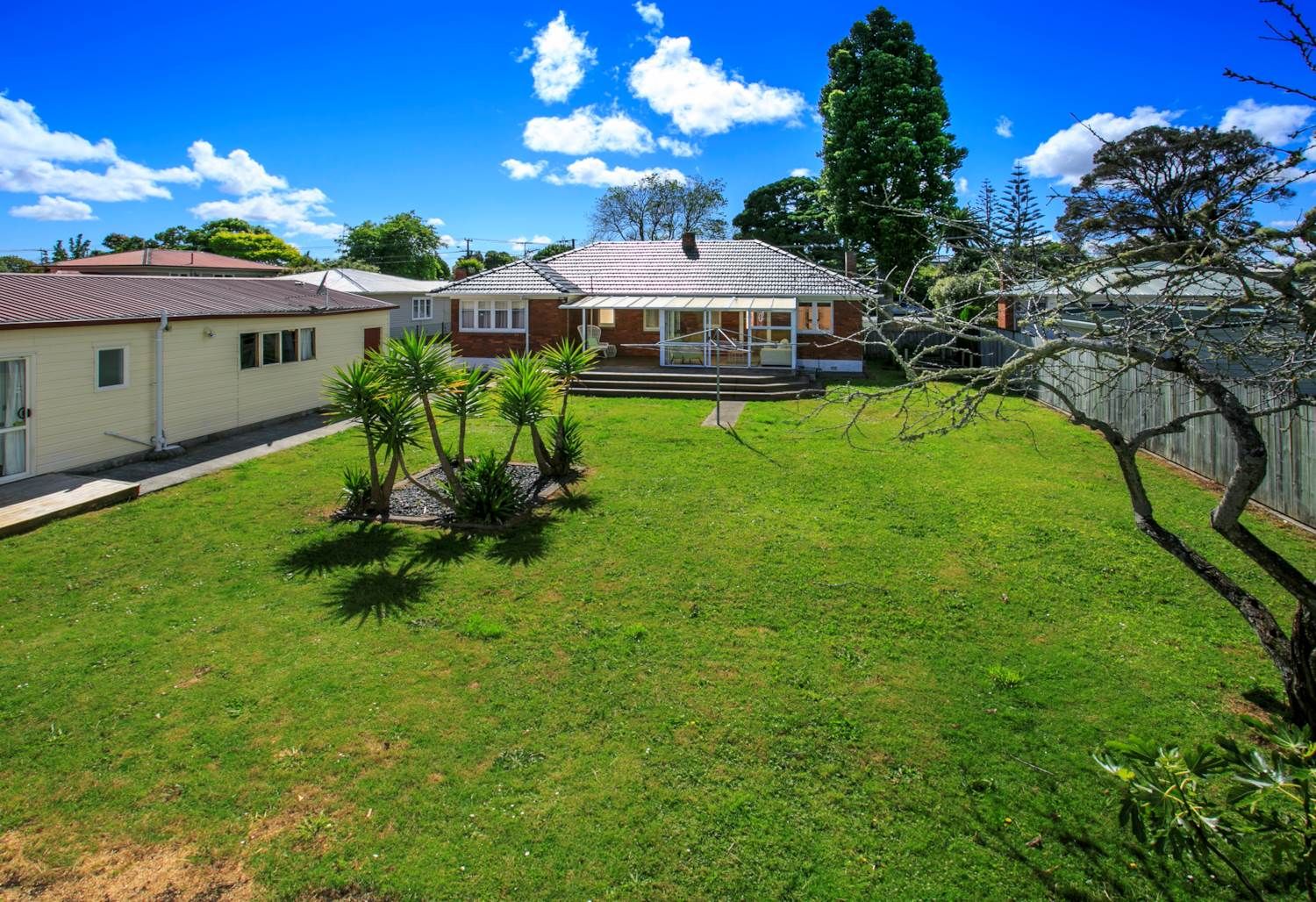 20 Rathgar Road, Henderson, Waitakere City