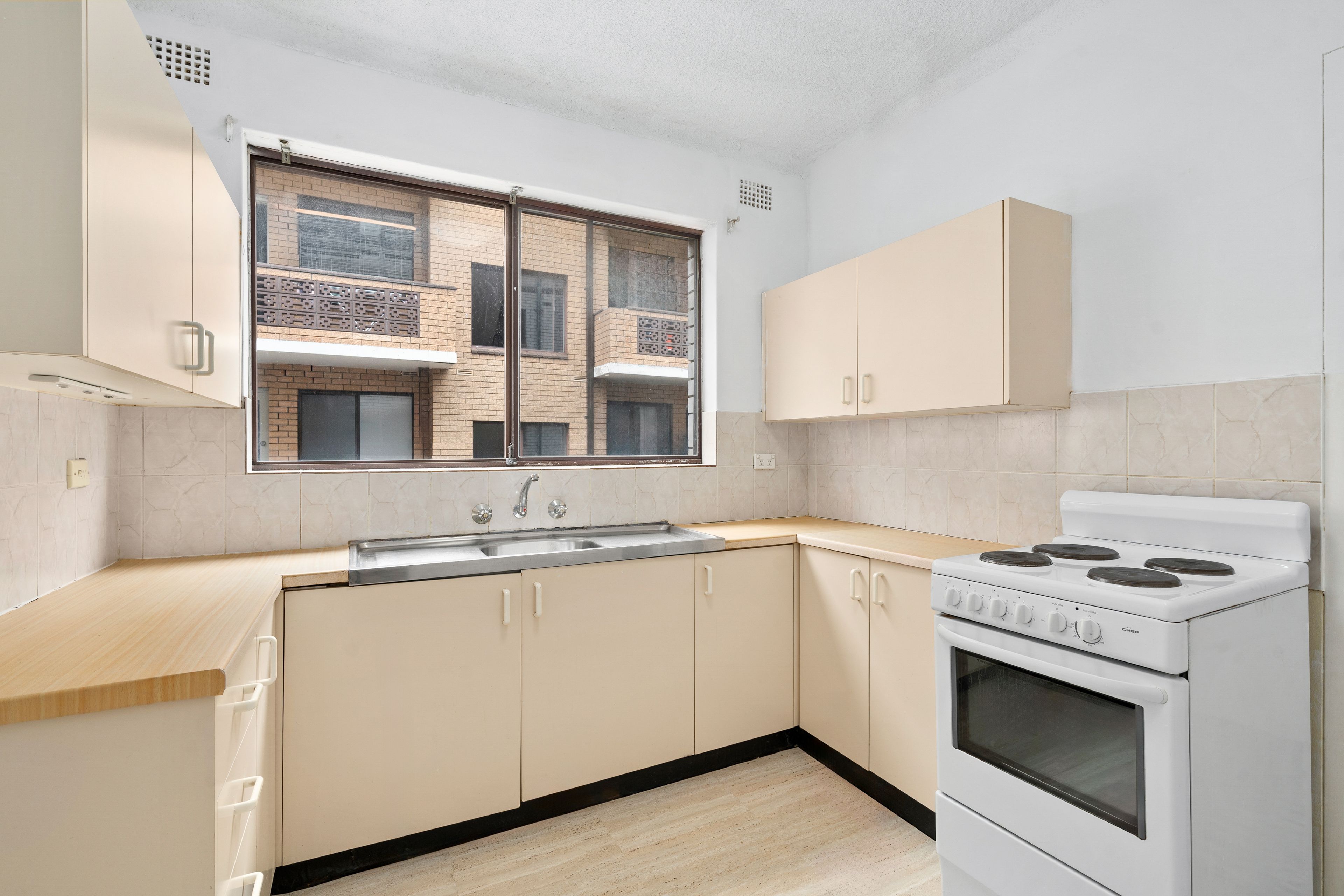 2/79 Harris Street, Fairfield, NSW 2165