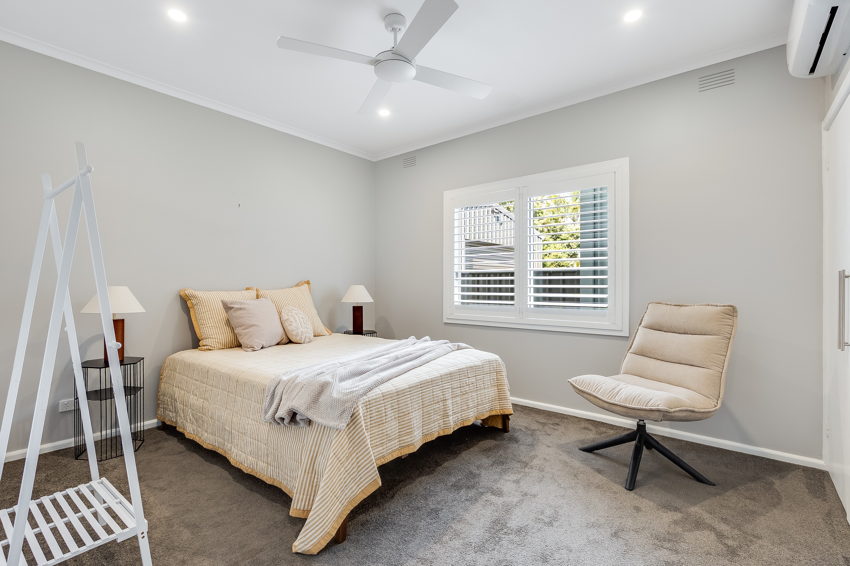 393 Nowland Avenue, Lavington, NSW 2641