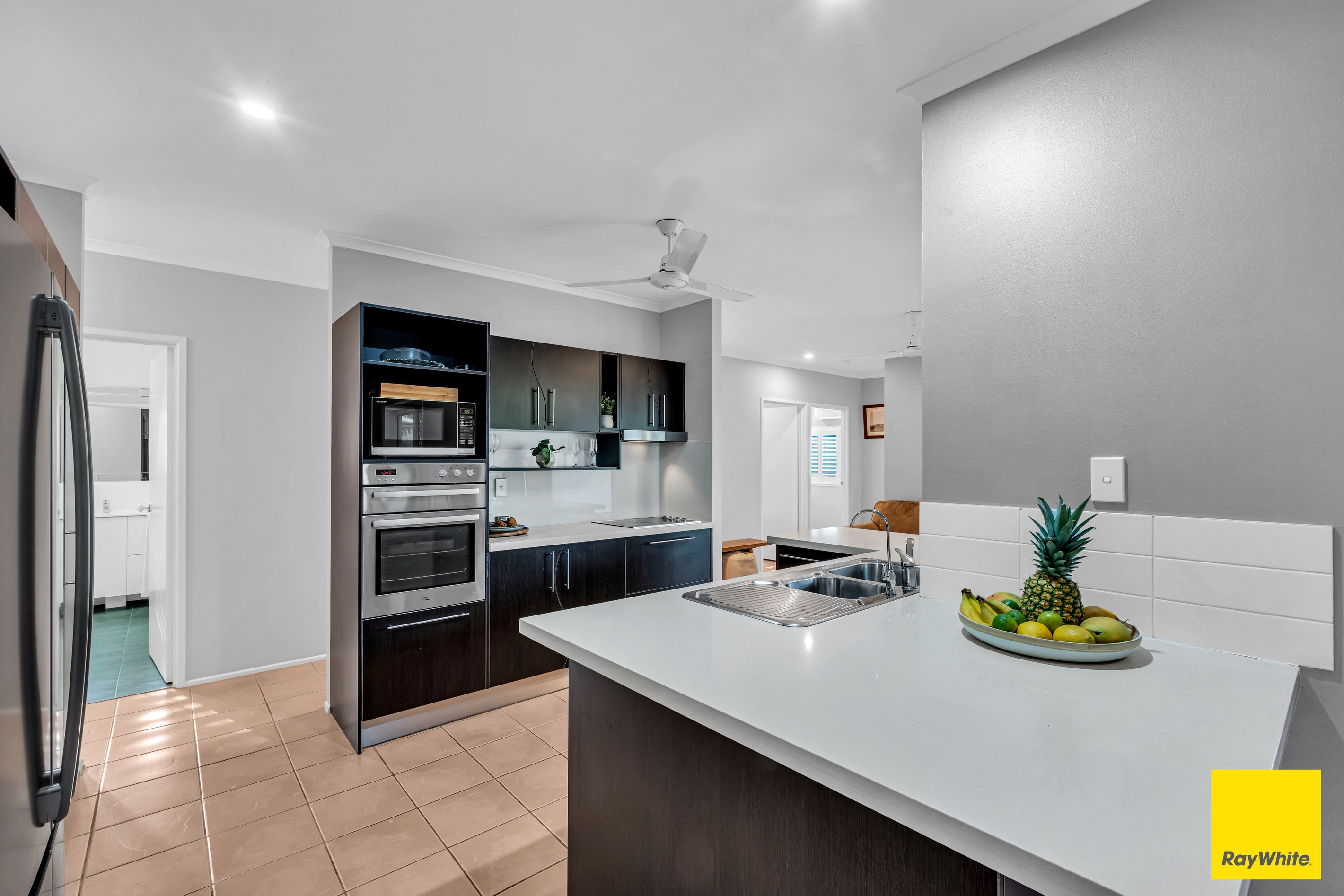 2 Ariel Court, Mooroobool, QLD 4870