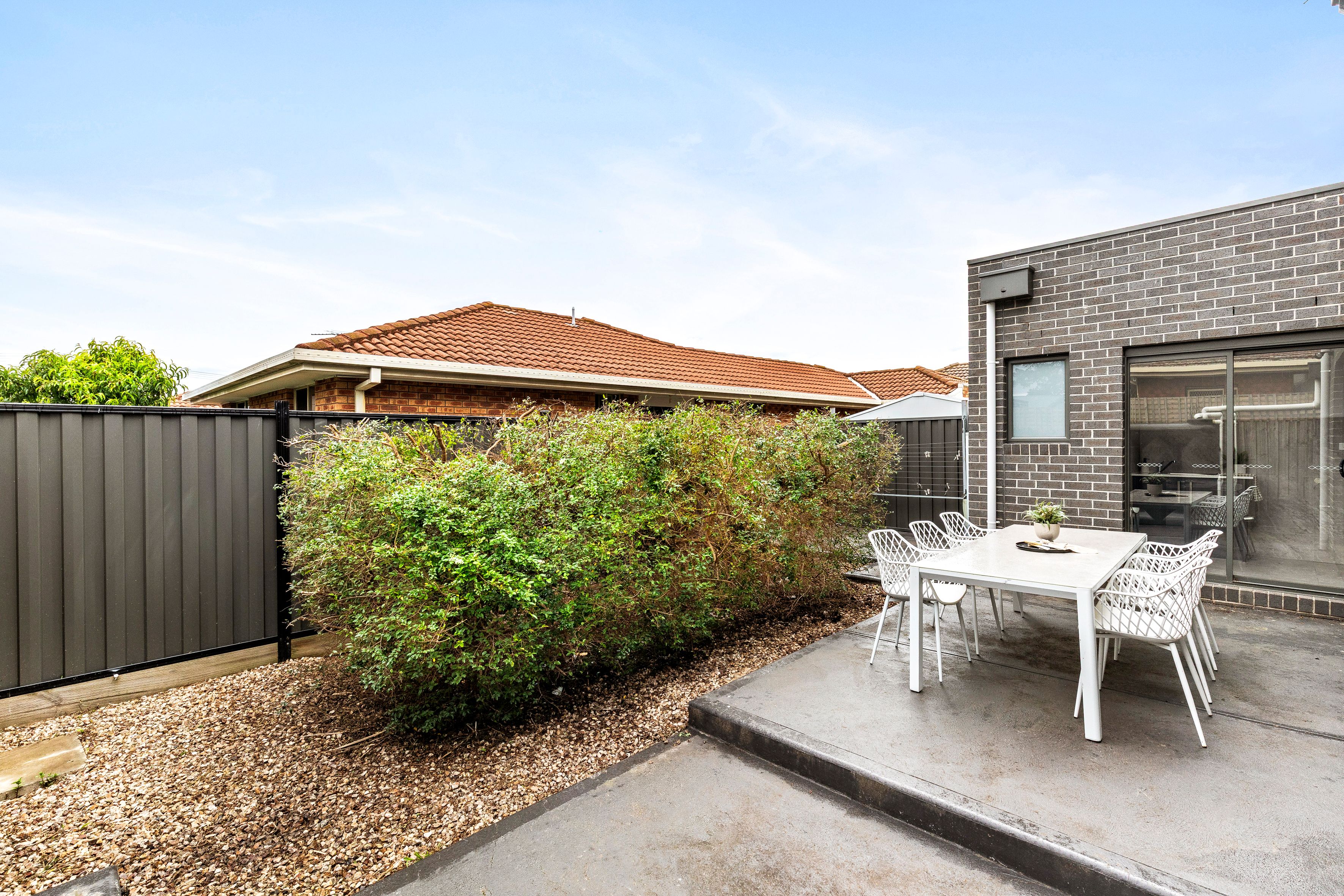 3/33 Kennedy Street — photo 16 of 17