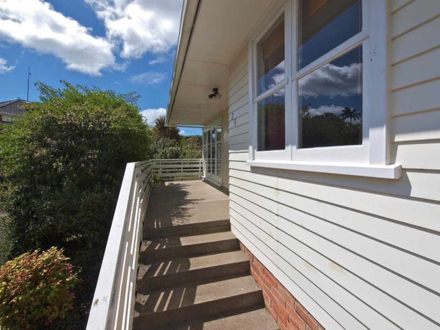 25 Hutchinsons Road, Howick, Manukau City