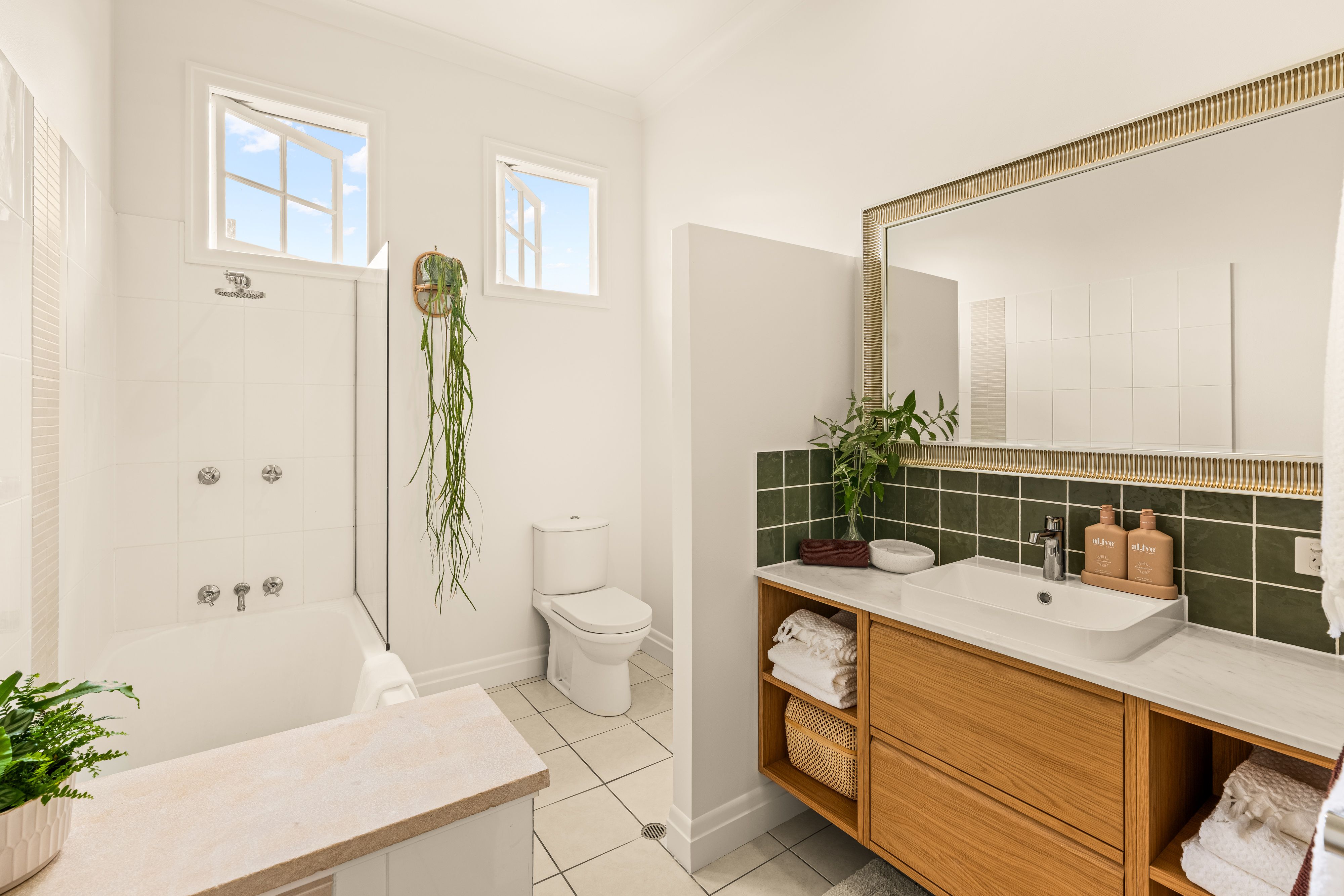 11 Hawthorn Terrace — photo 11 of 23