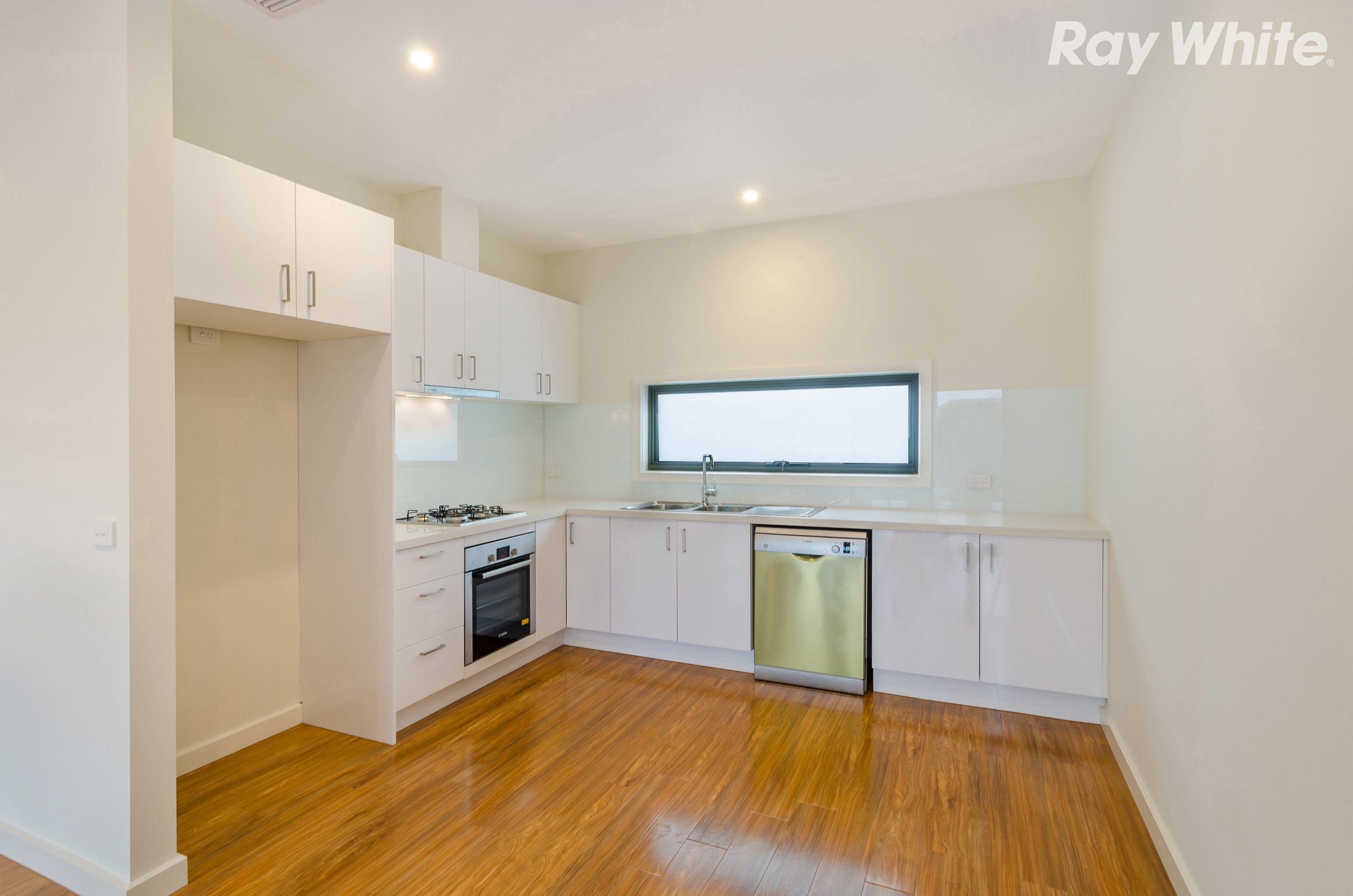 2/2 Armin Street, Scoresby, VIC 3179