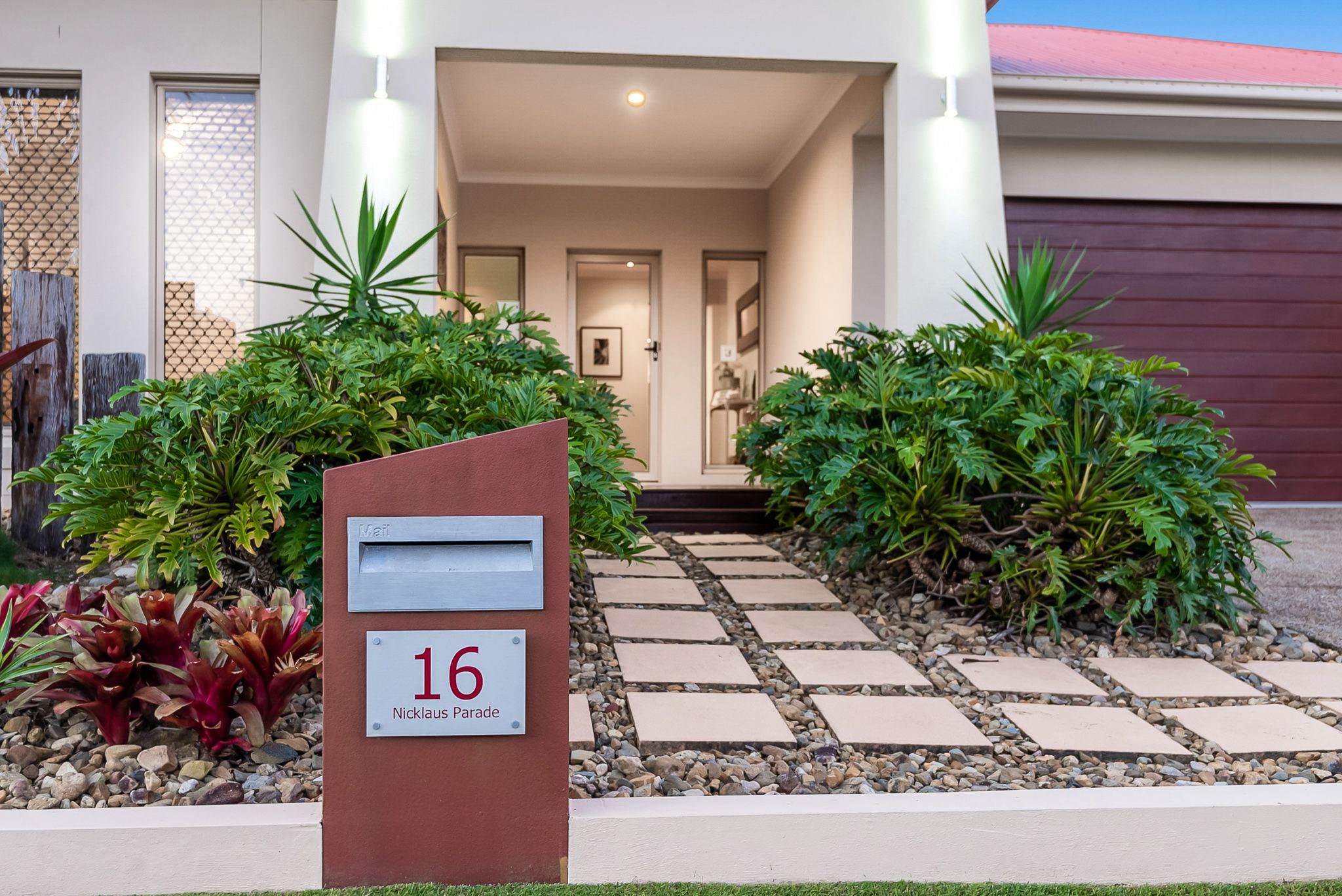 16 Nicklaus Parade, North Lakes, QLD 4509