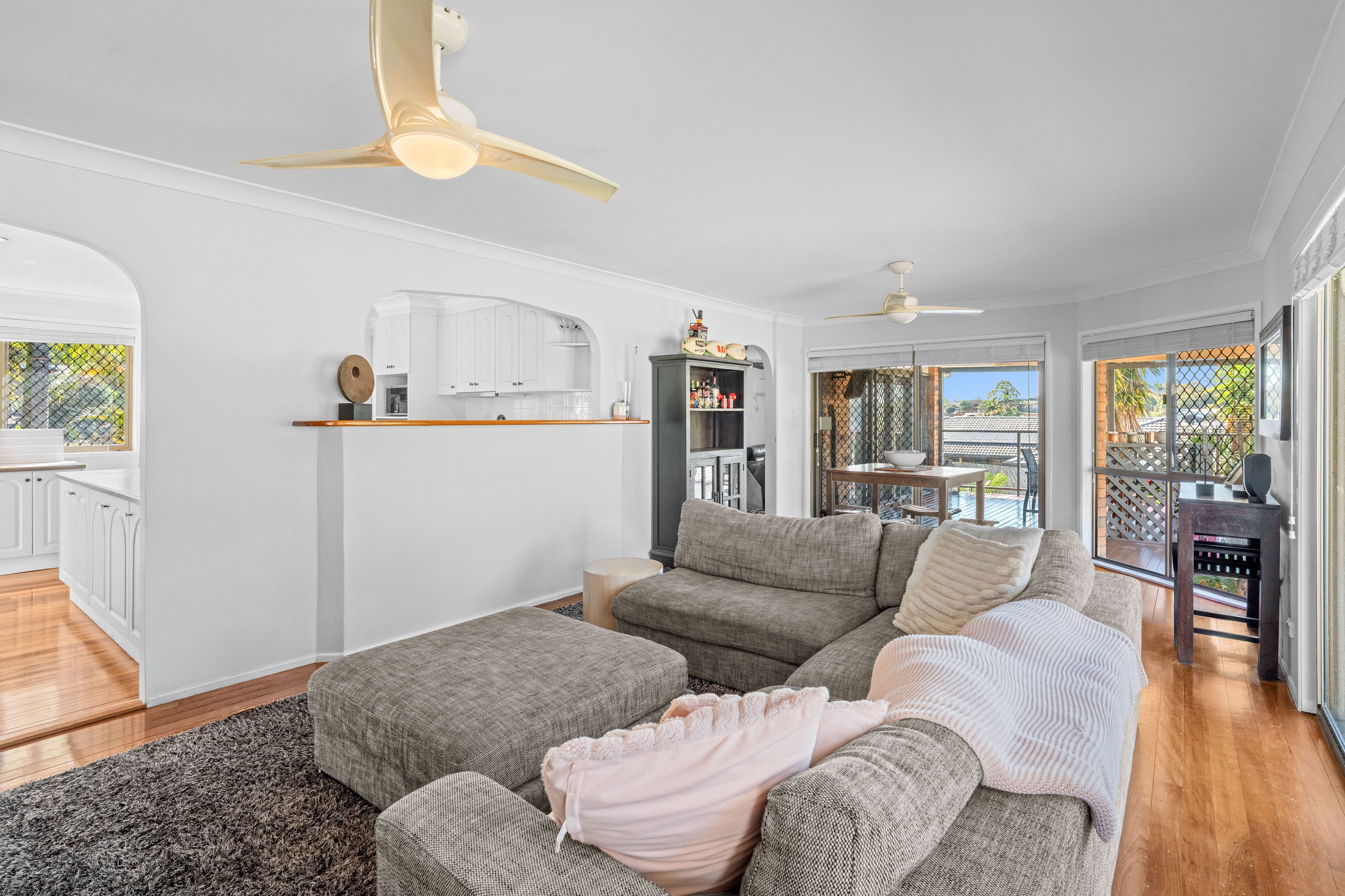 14 Monica Street — photo 10 of 28