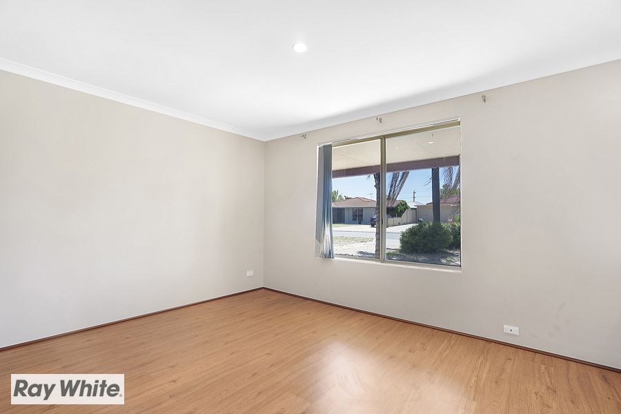17 Salmongum Grove — photo 3 of 18