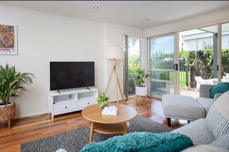 4/74 Military Road, Tennyson, SA 5022