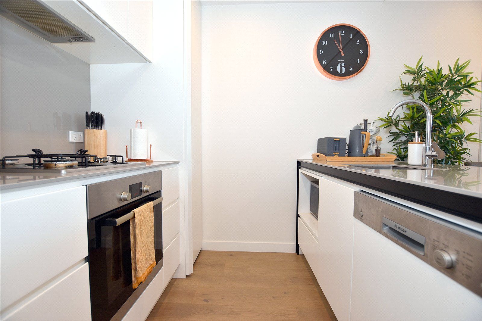 1906/89 Gladstone Street, South Melbourne, VIC 3205