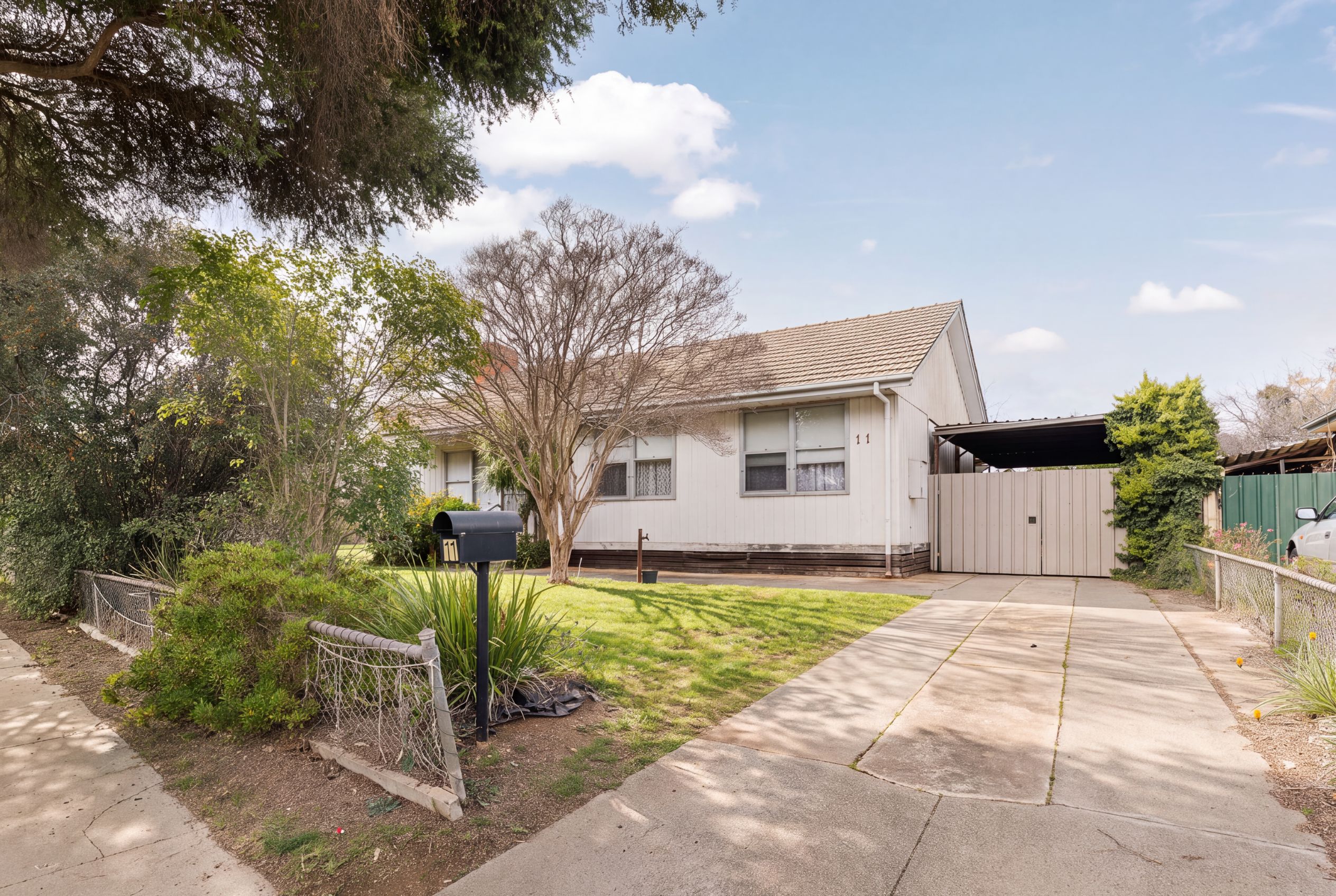 11 Freeman Street — photo from Ray White Echuca