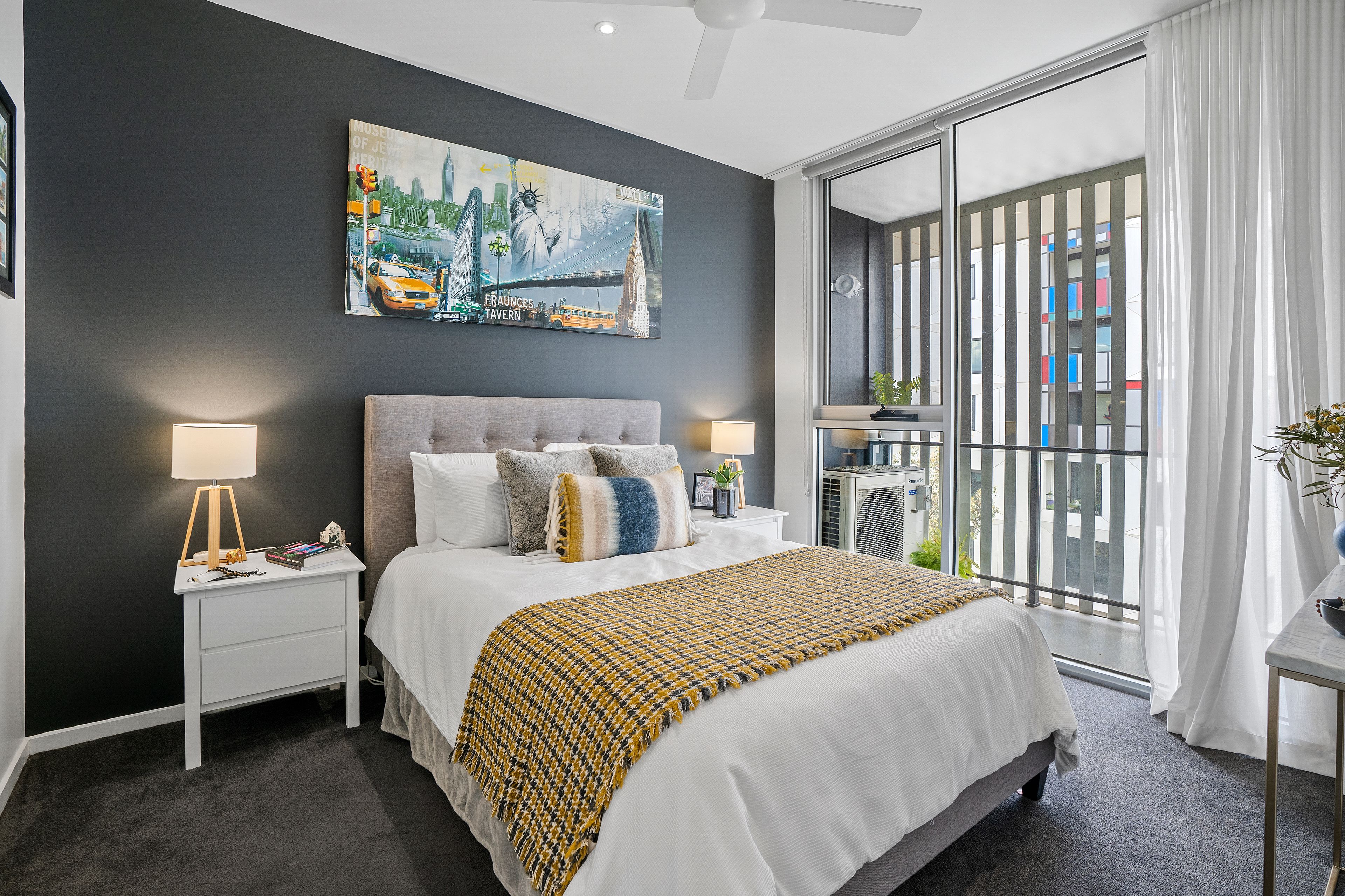 302/337 Stud Road, Wantirna South, VIC 3152