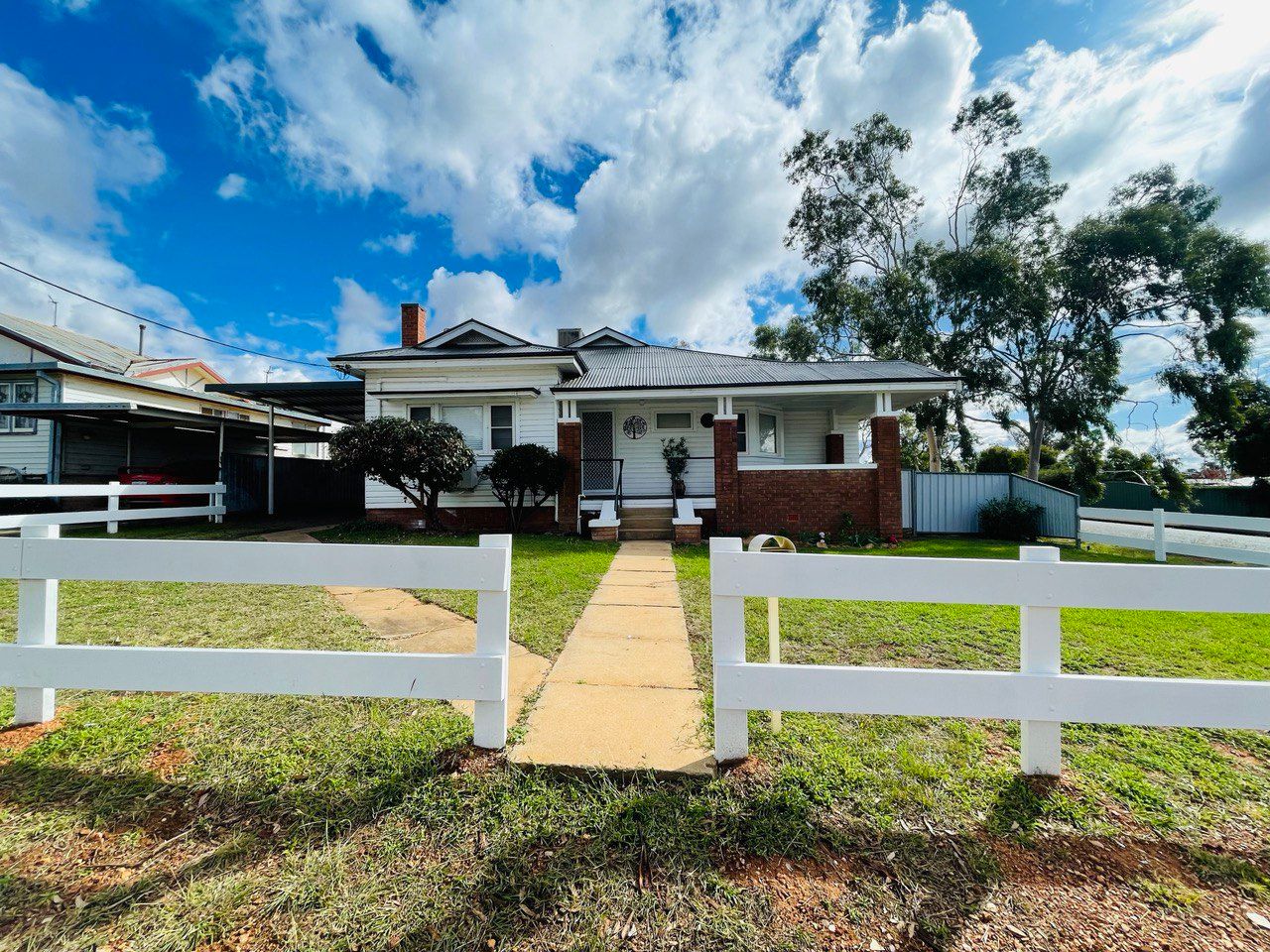 10 Gatenby Street, Condobolin, NSW 2877