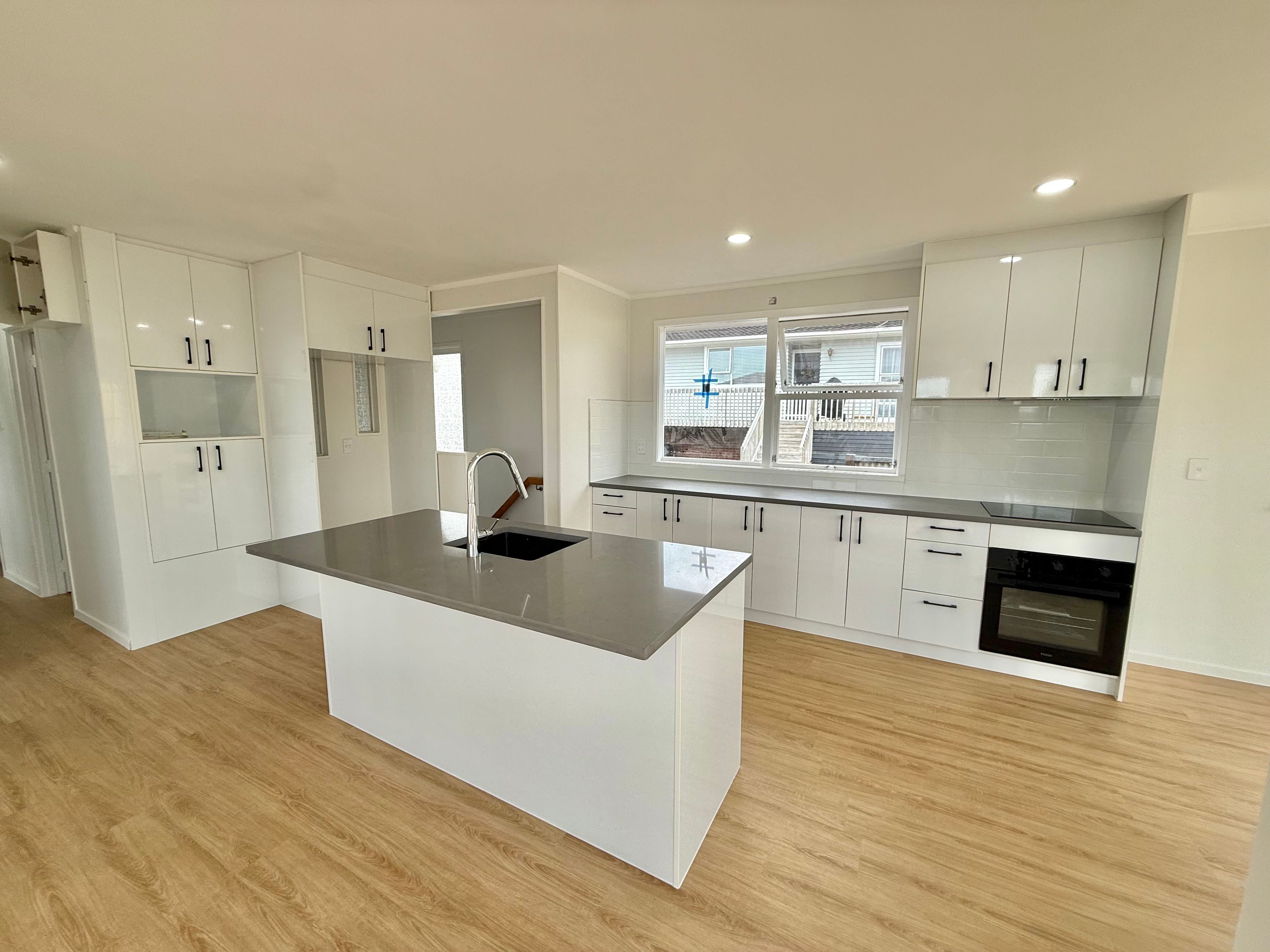 63 Advene Road, Cockle Bay, Manukau City