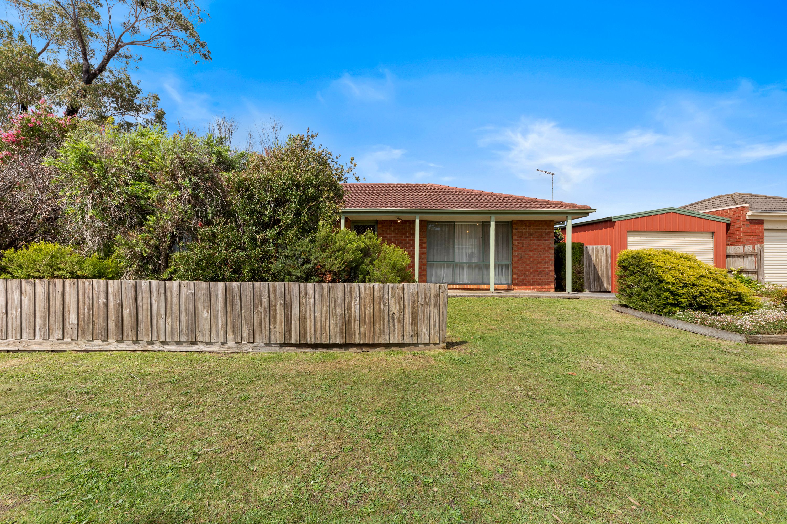 16 Holt Place — photo 17 of 22