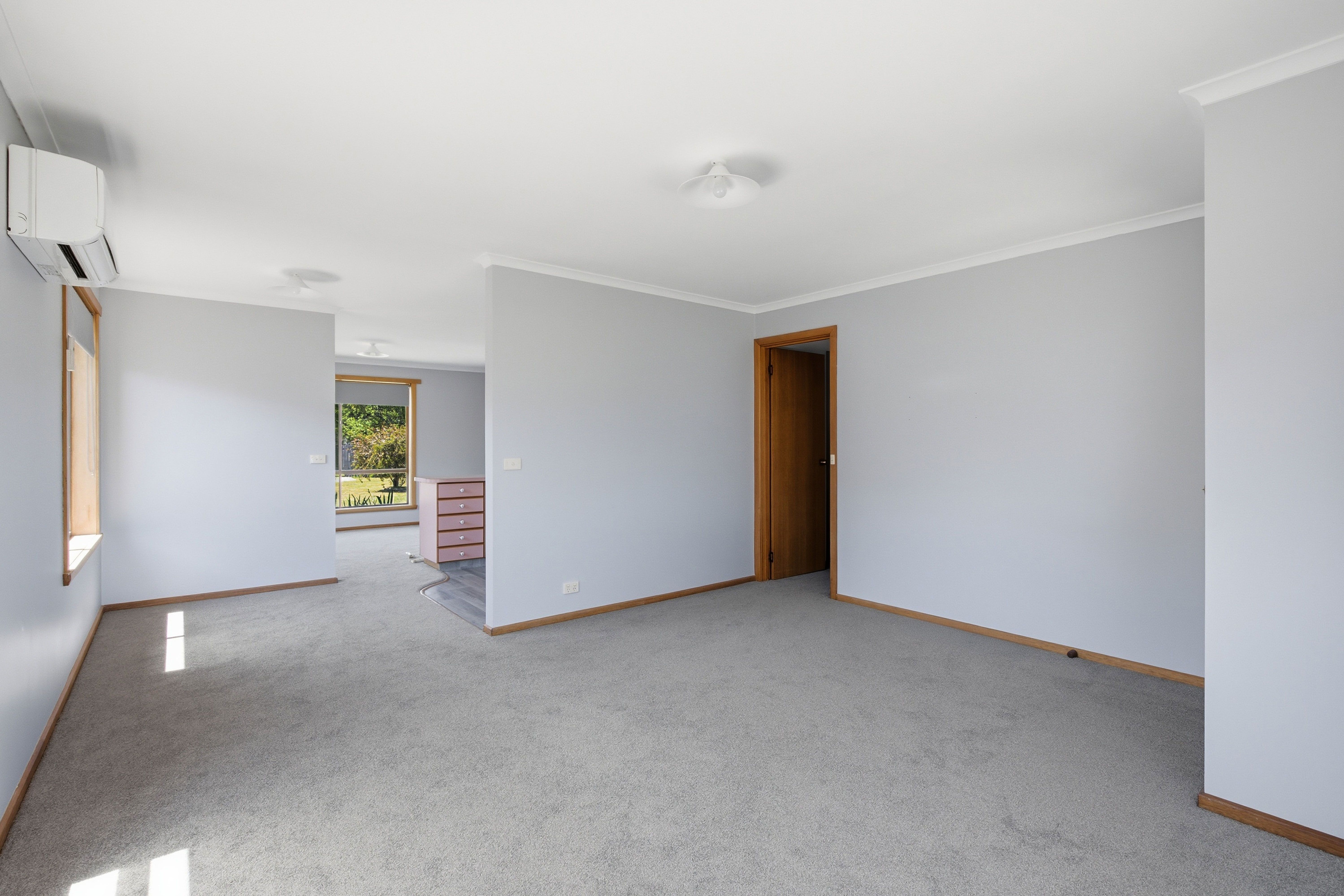 77 Alexander Street — photo 3 of 25