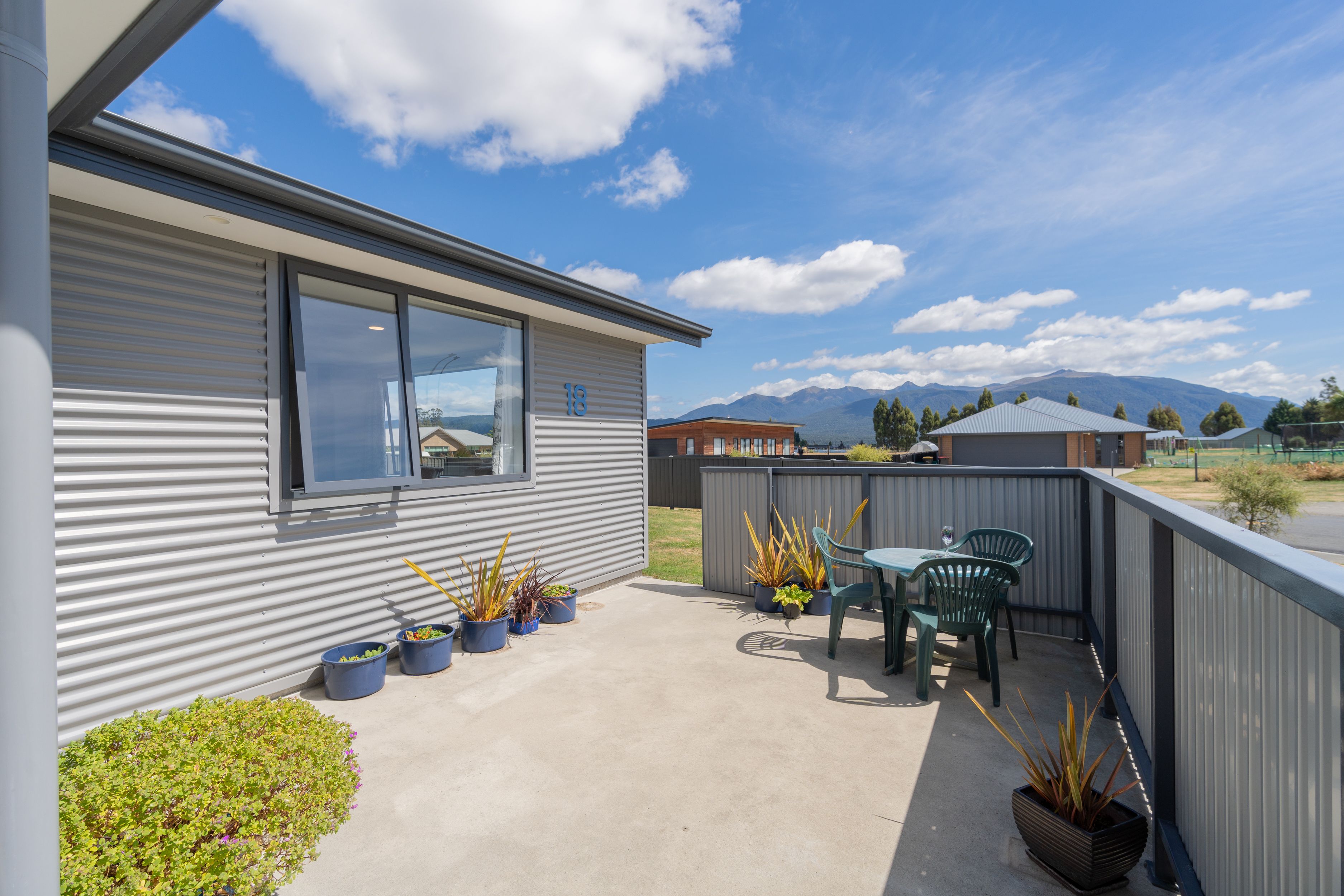 18 Orbell Crescent, Te Anau, Southland District 9600 Sold House Ray