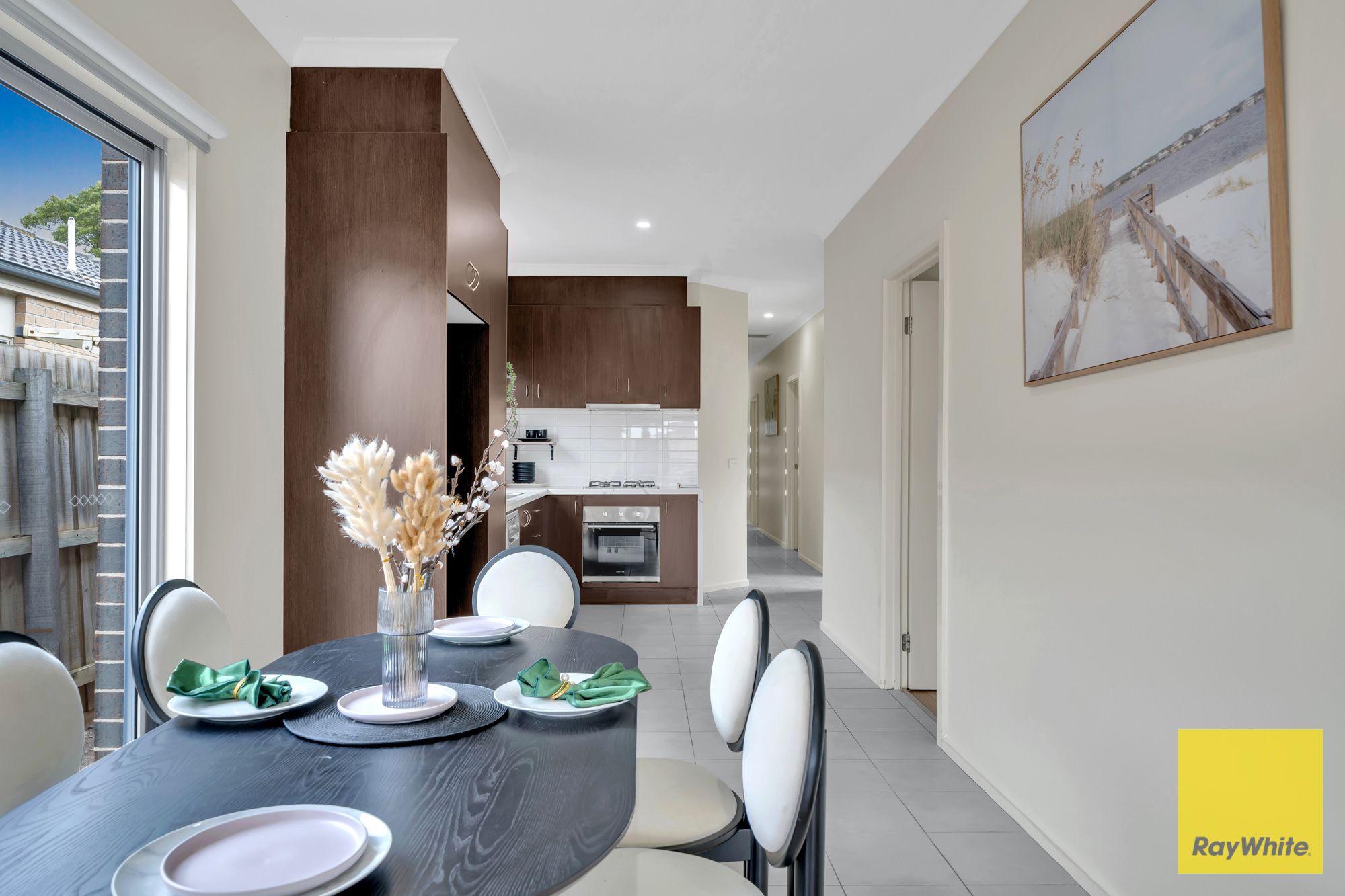 2/45 Vanderbilt Avenue — photo 8 of 24