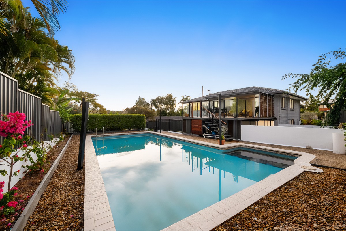 4 Leto Court, Eatons Hill, QLD 4037