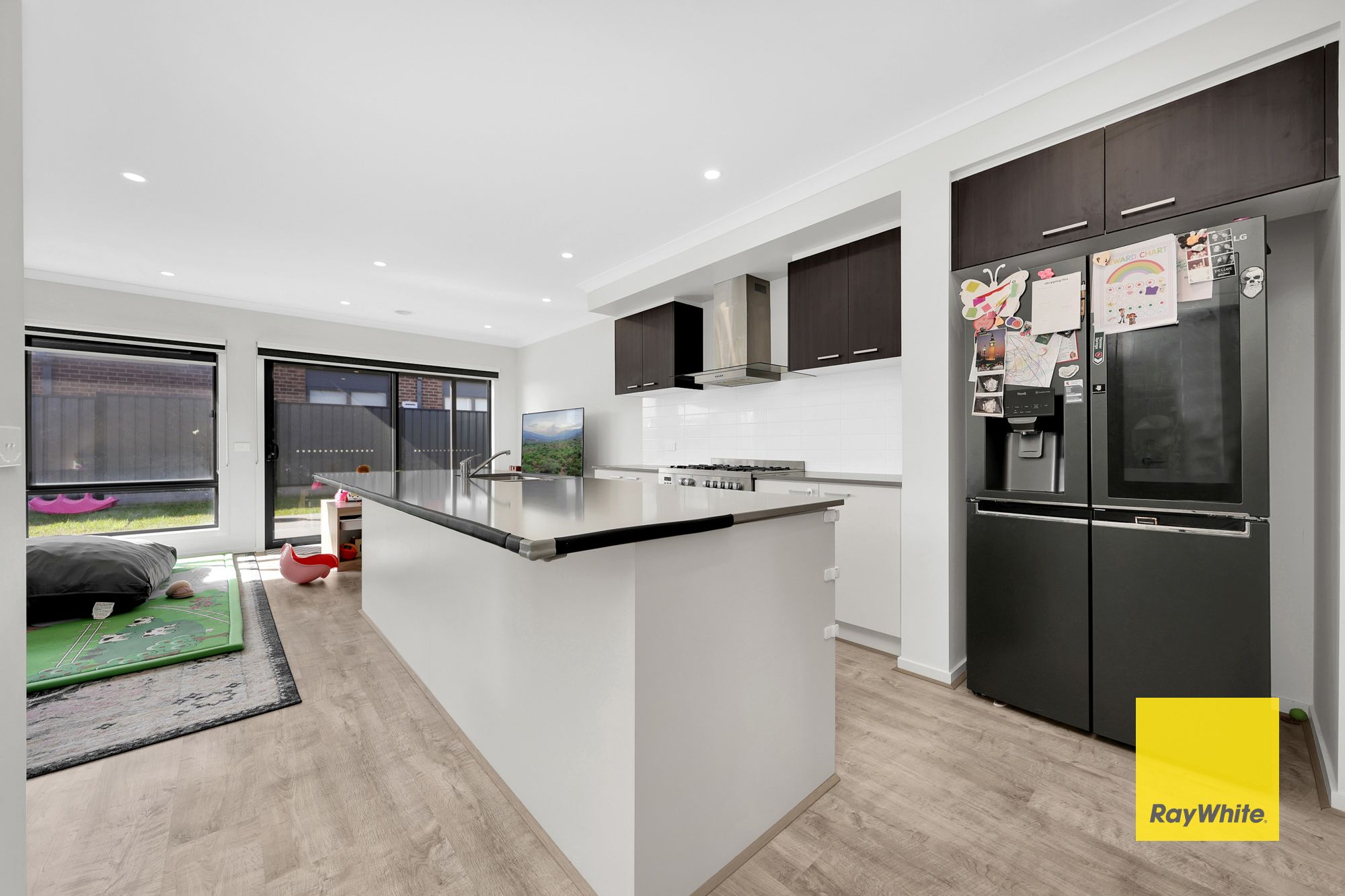 16 Edgedell Avenue — photo 6 of 18