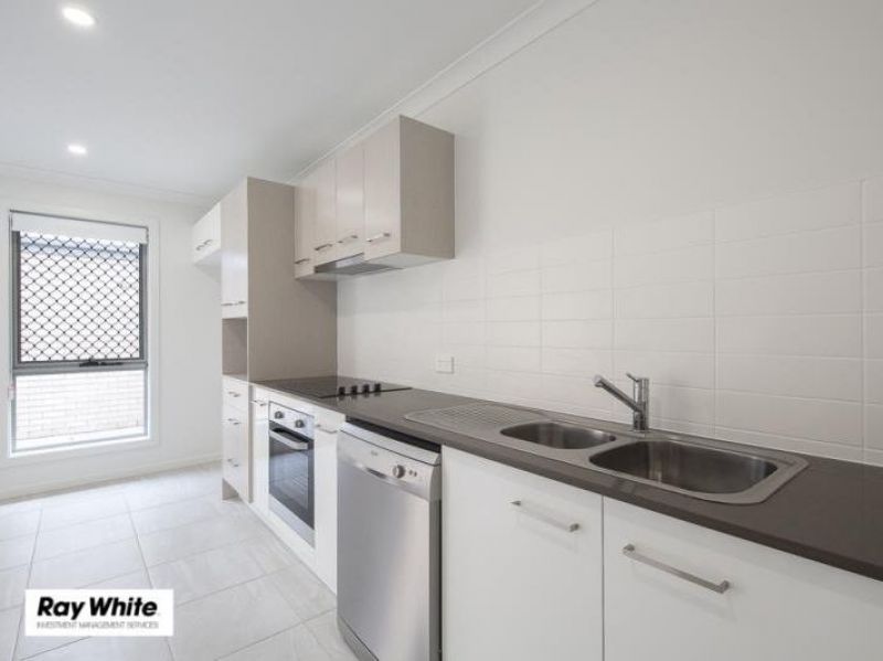 79 Lamington Drive, Redbank Plains, QLD 4301