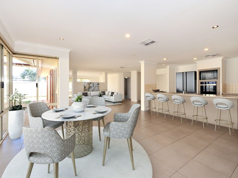 17 Leyson Way, Baldivis, WA 6171