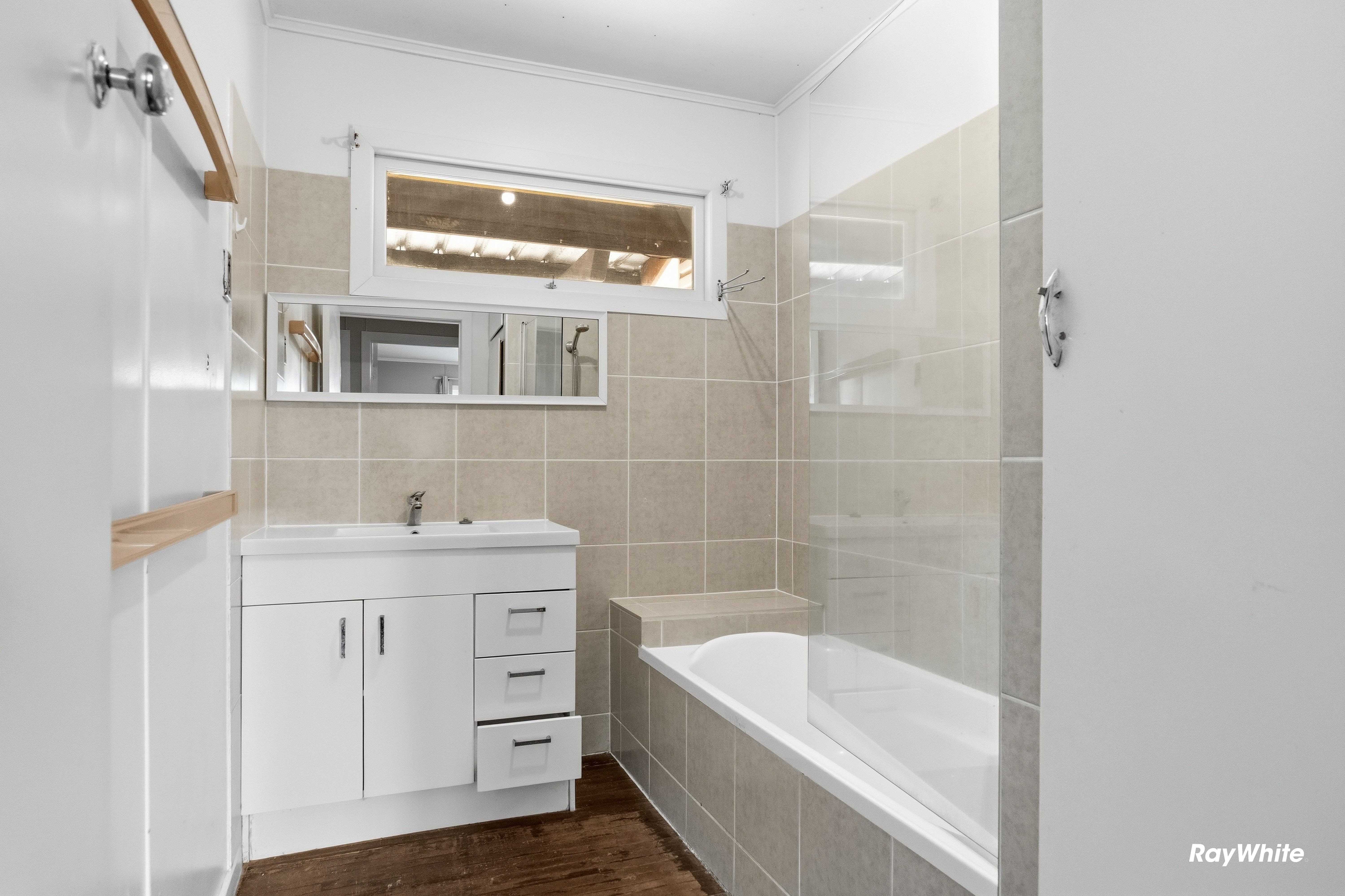 7 Crane Street East — photo 13 of 22