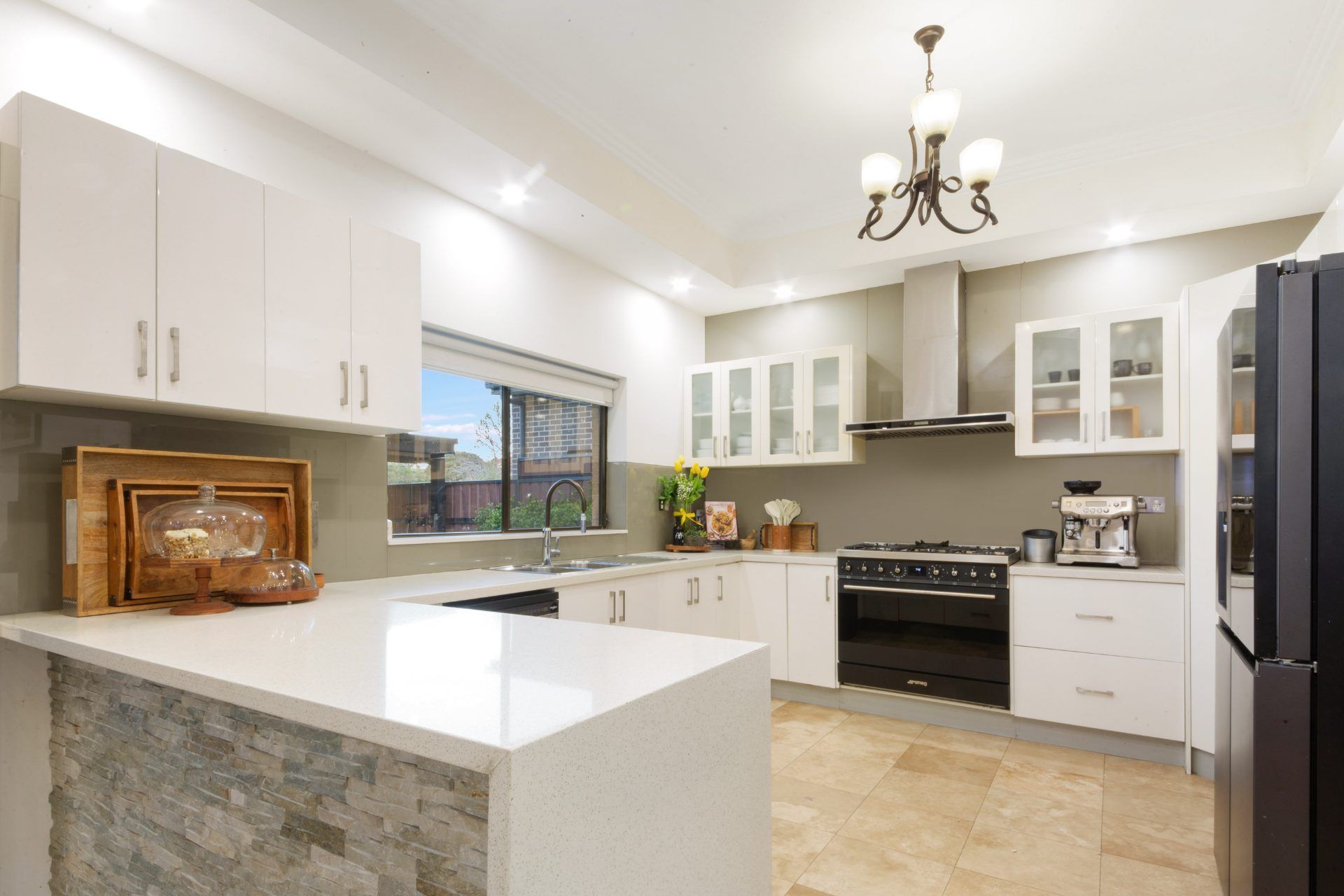 12 Matthes Street — photo 6 of 13